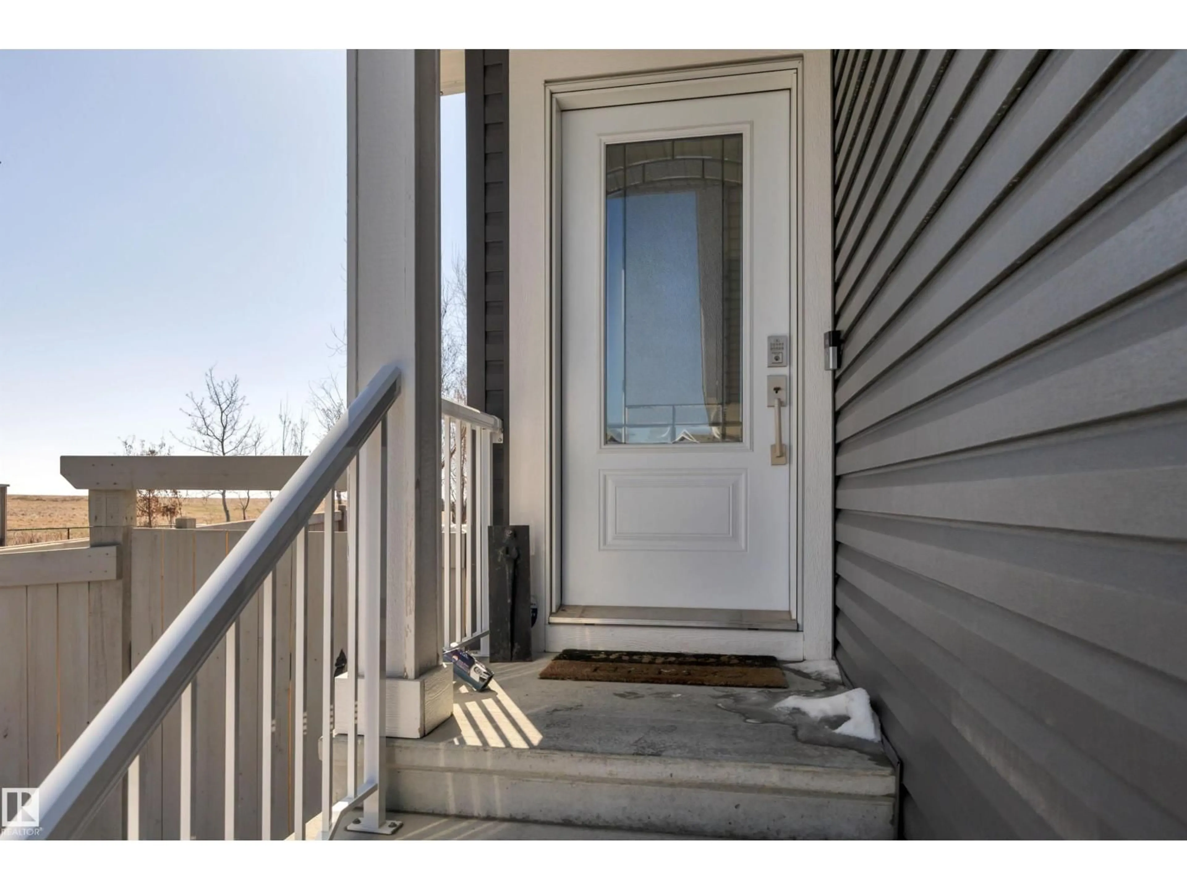 Indoor entryway for 9 ROLSTON CL, Leduc Alberta T9E1G6