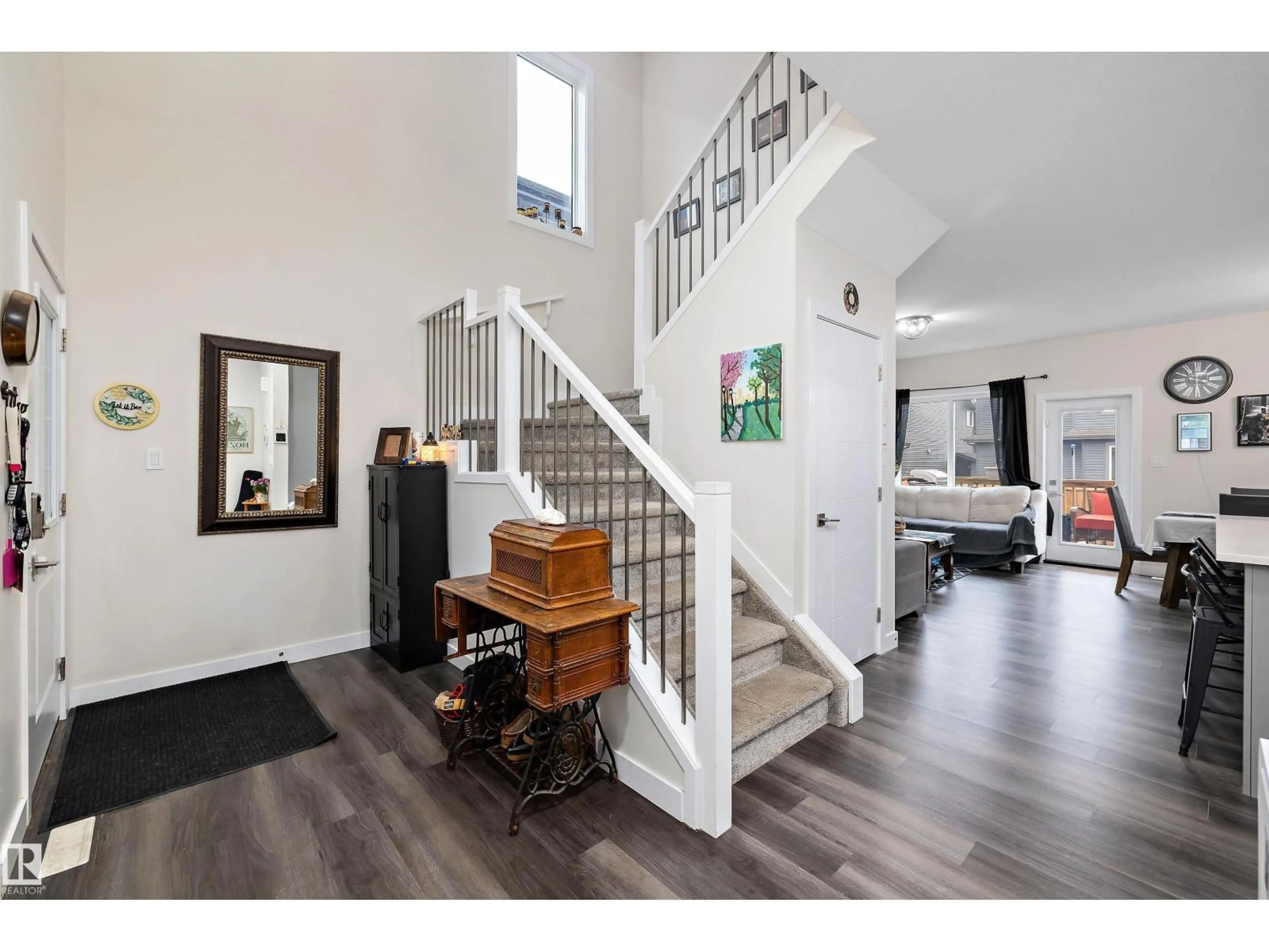 Indoor entryway for 84 WINGATE WY, Fort Saskatchewan Alberta T8L0W7