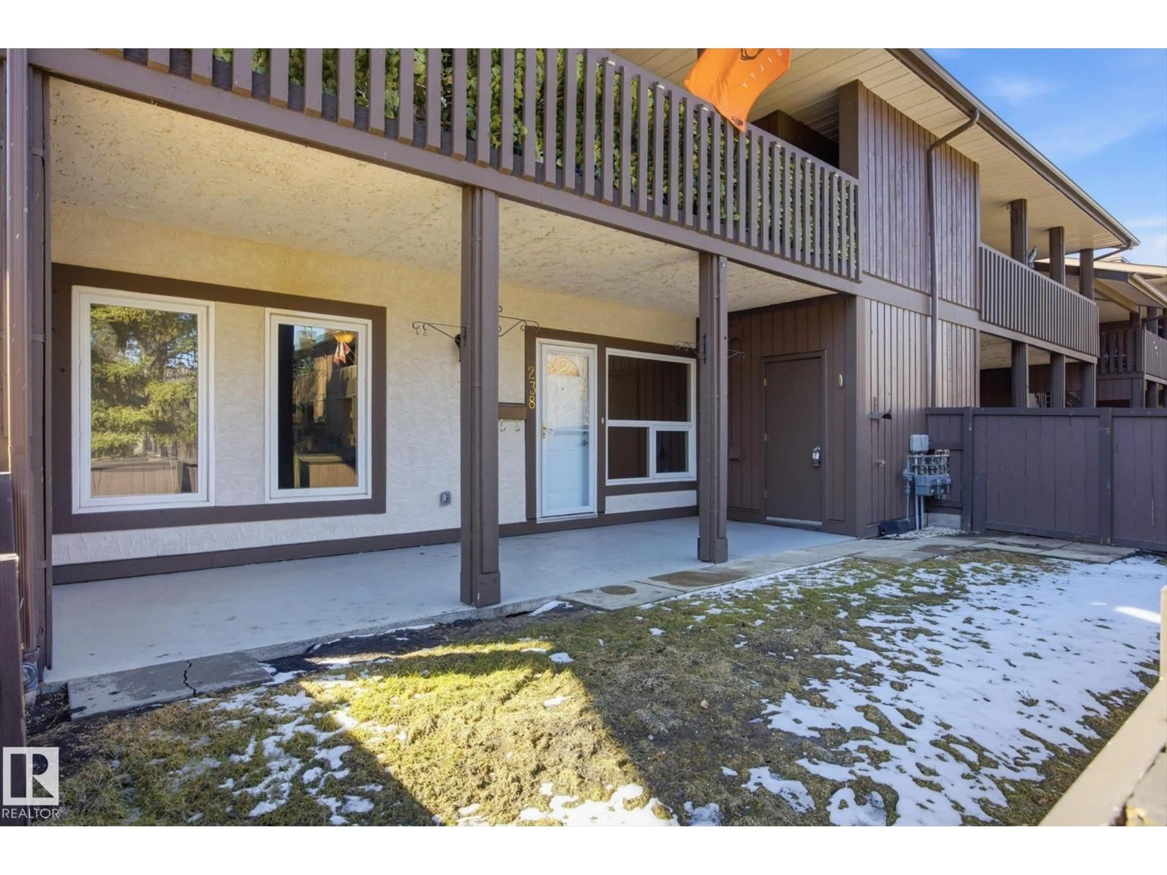 Patio, street for 238 SURREY GARDENS GD, Edmonton Alberta T5T1Z3