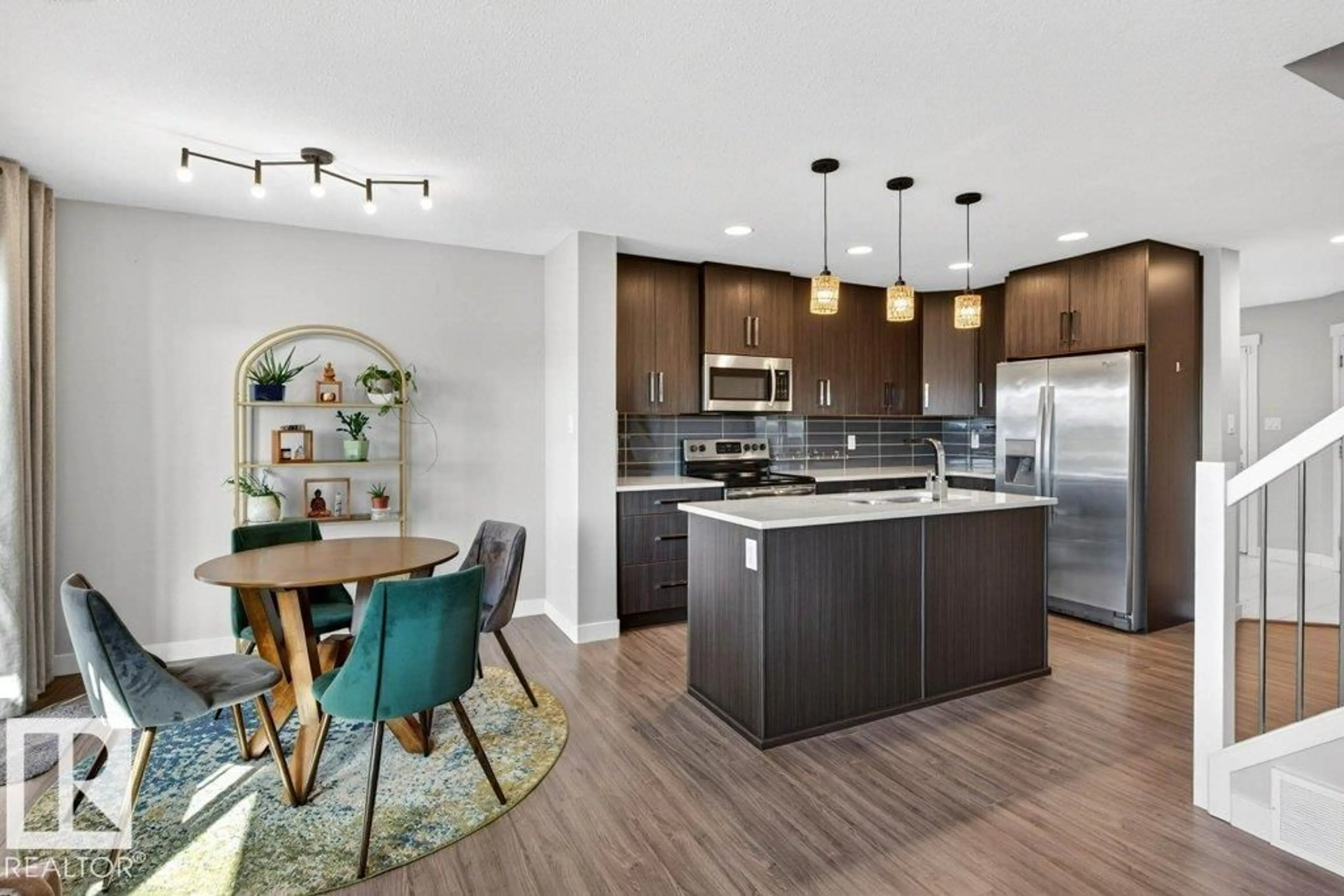 Open concept kitchen, unknown for SW - 3462 WEIDLE WY, Edmonton Alberta T6X1Z4