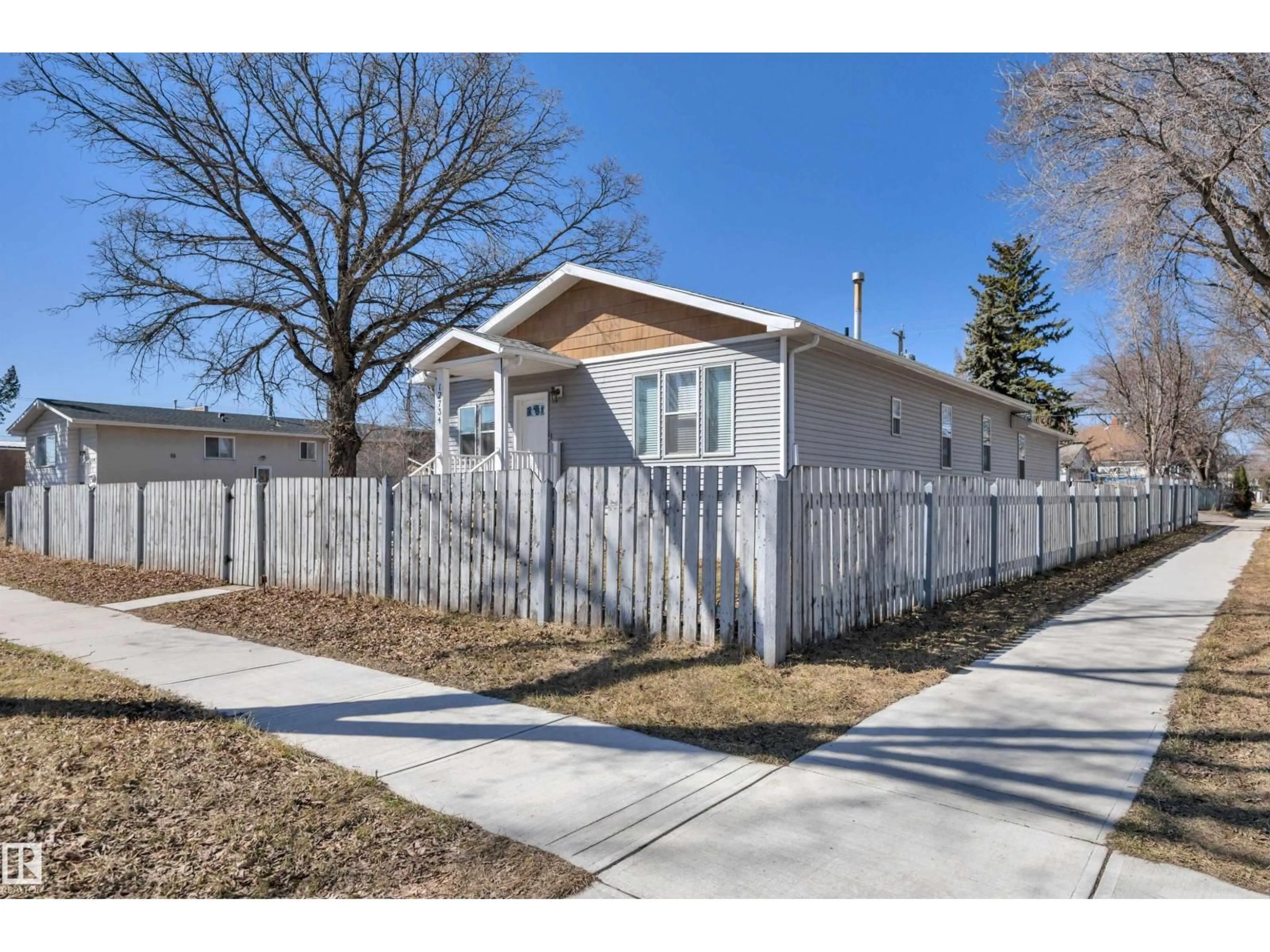 Unknown for NW - 12734 124 ST, Edmonton Alberta T5L0P1