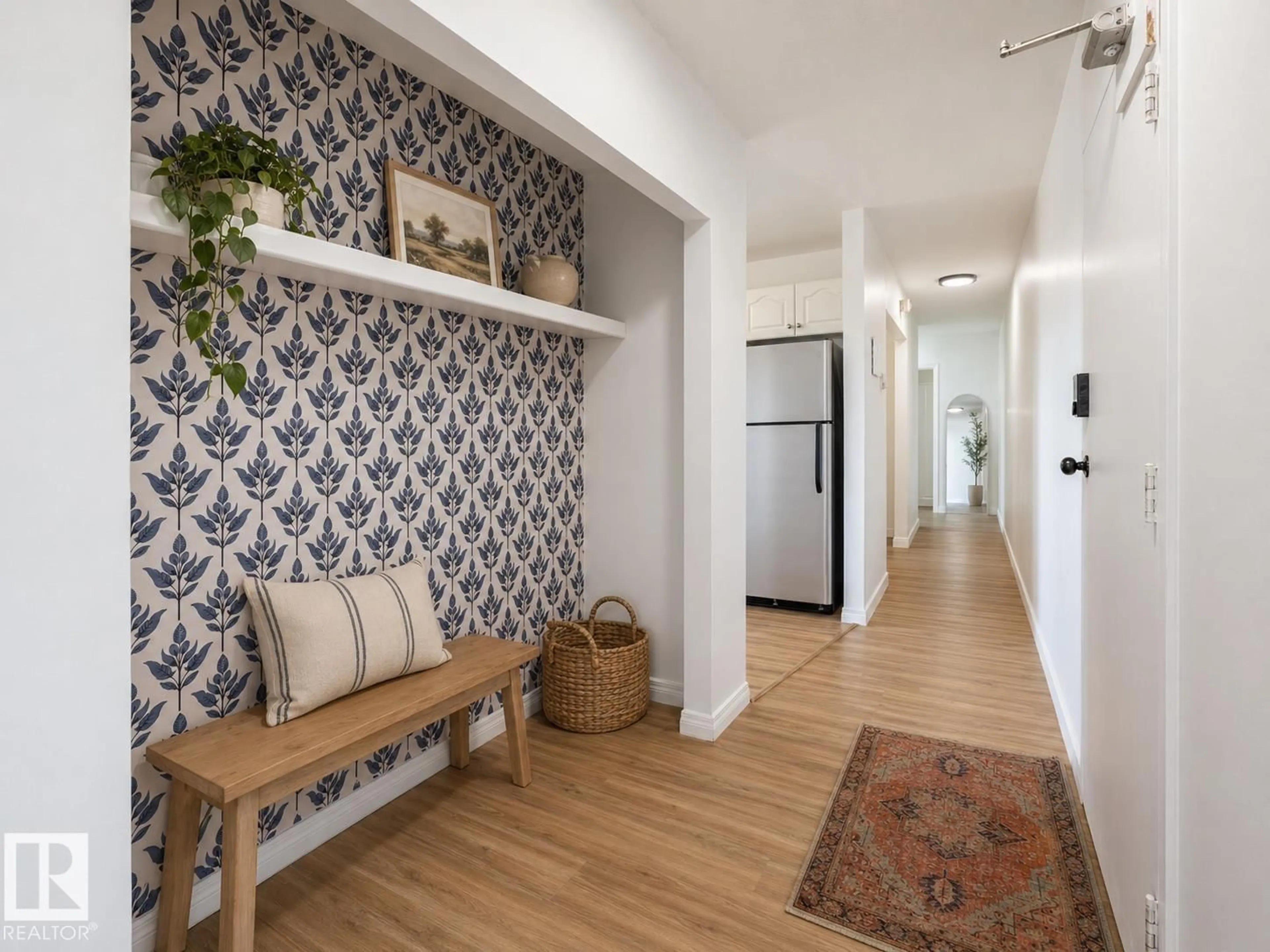 Indoor entryway for 502D - 2908 116A AV, Edmonton Alberta T5W4R7