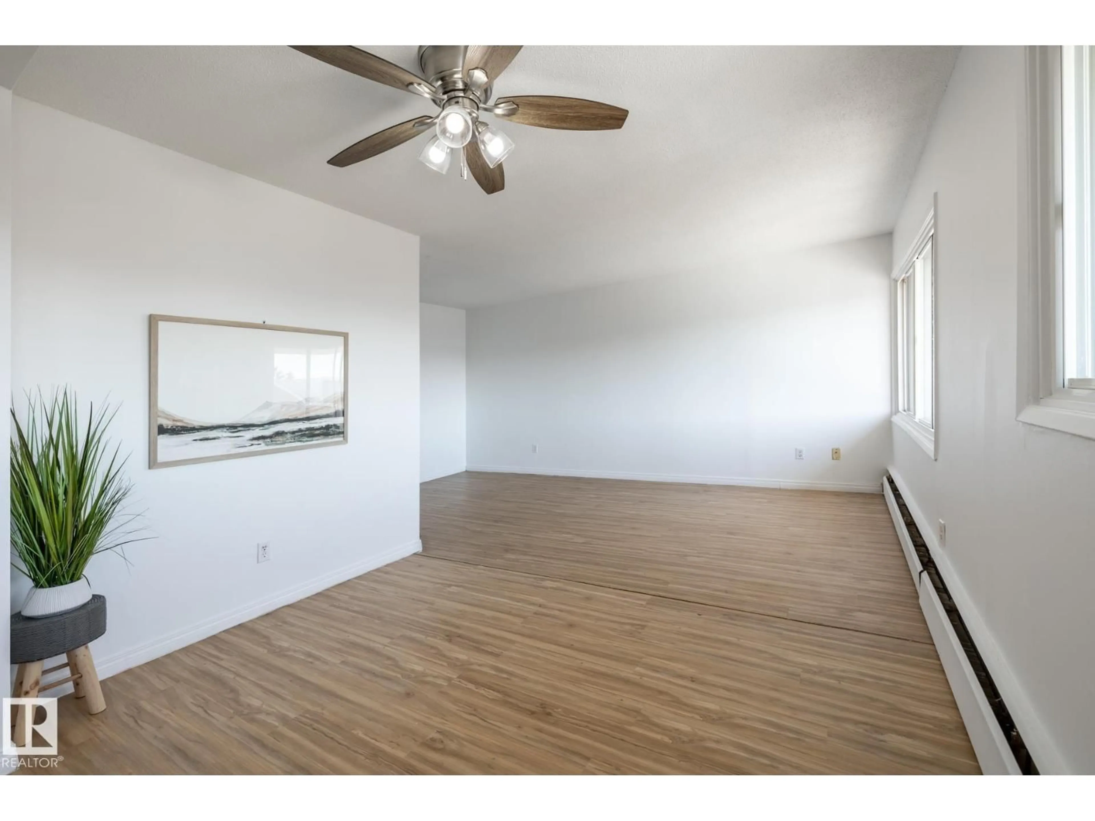 A pic of a room for 502D - 2908 116A AV, Edmonton Alberta T5W4R7