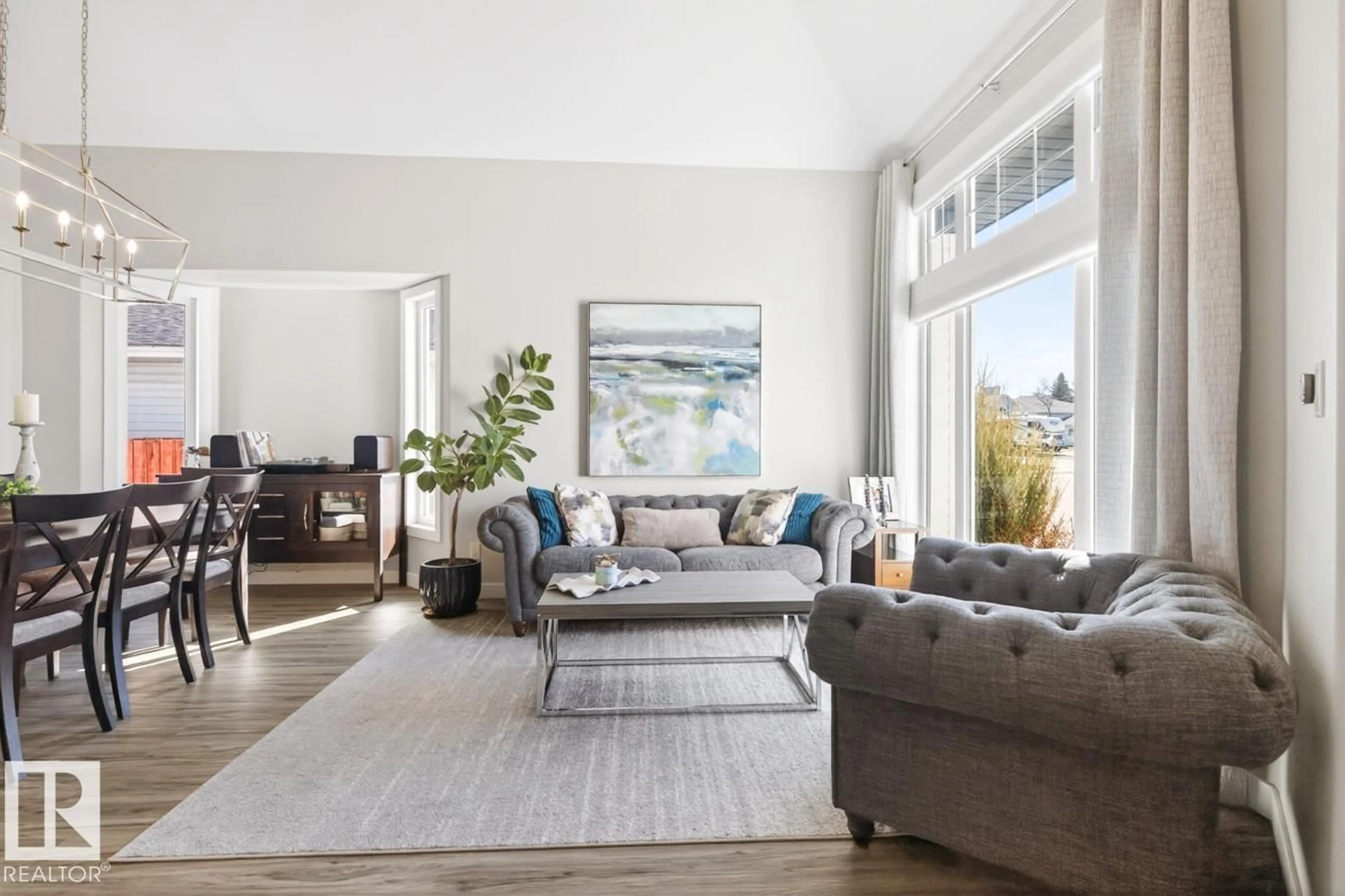 Living room with furniture, unknown for 122 CALICO DR, Sherwood Park Alberta T8A5P8