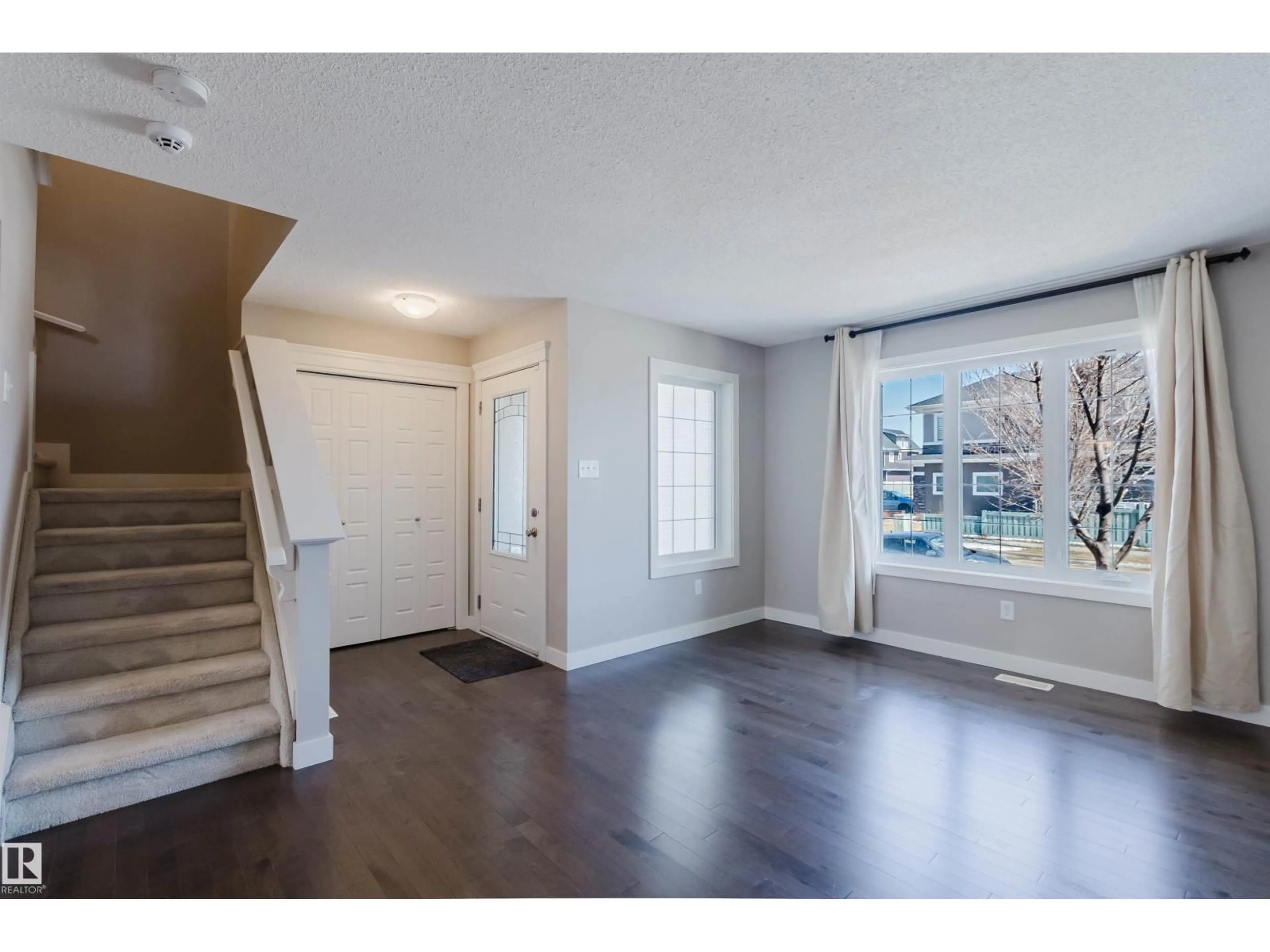 Unknown for 2472 GLENRIDDING BV, Edmonton Alberta T6W3C5
