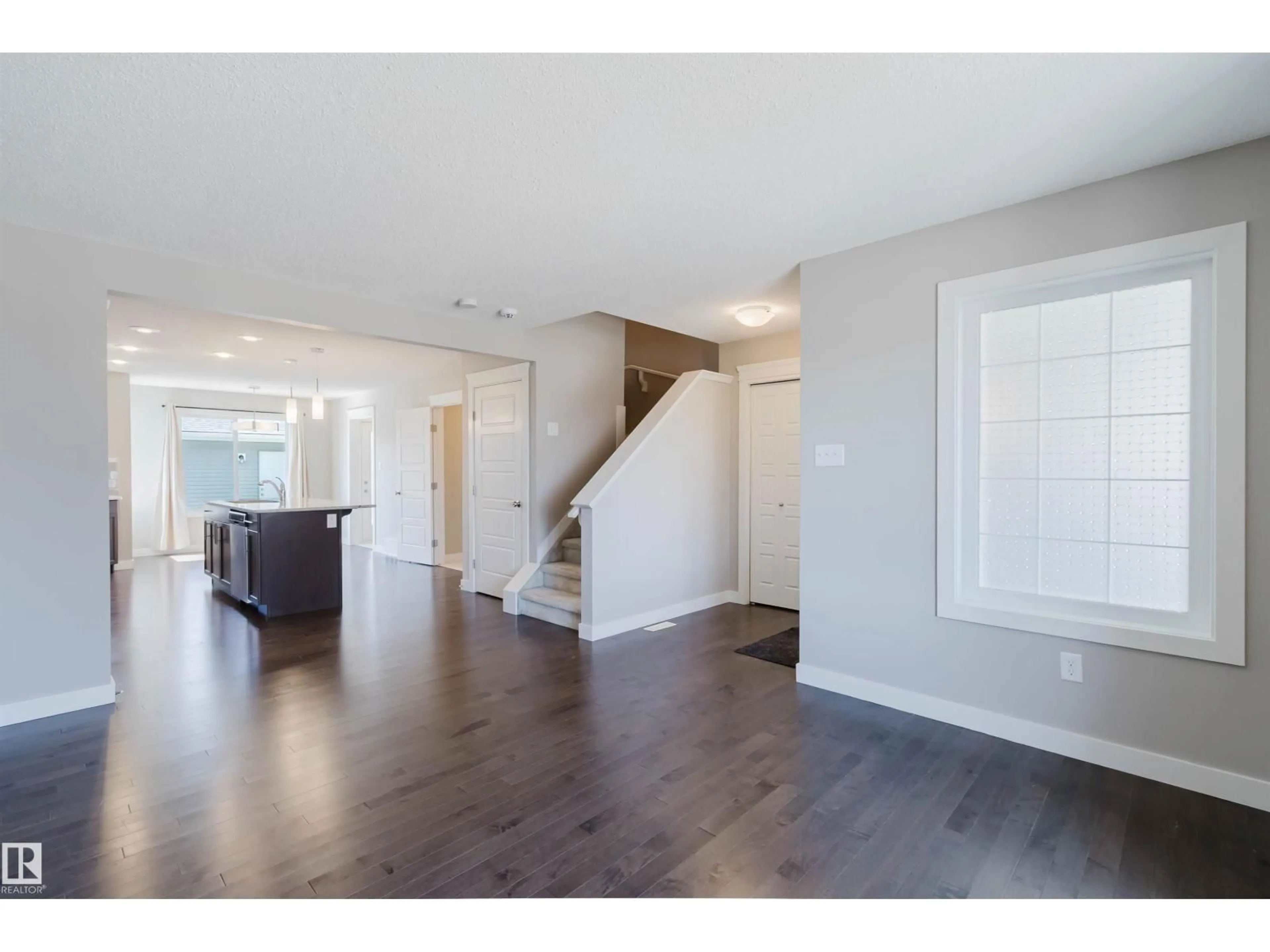 Unknown for 2472 GLENRIDDING BV, Edmonton Alberta T6W3C5