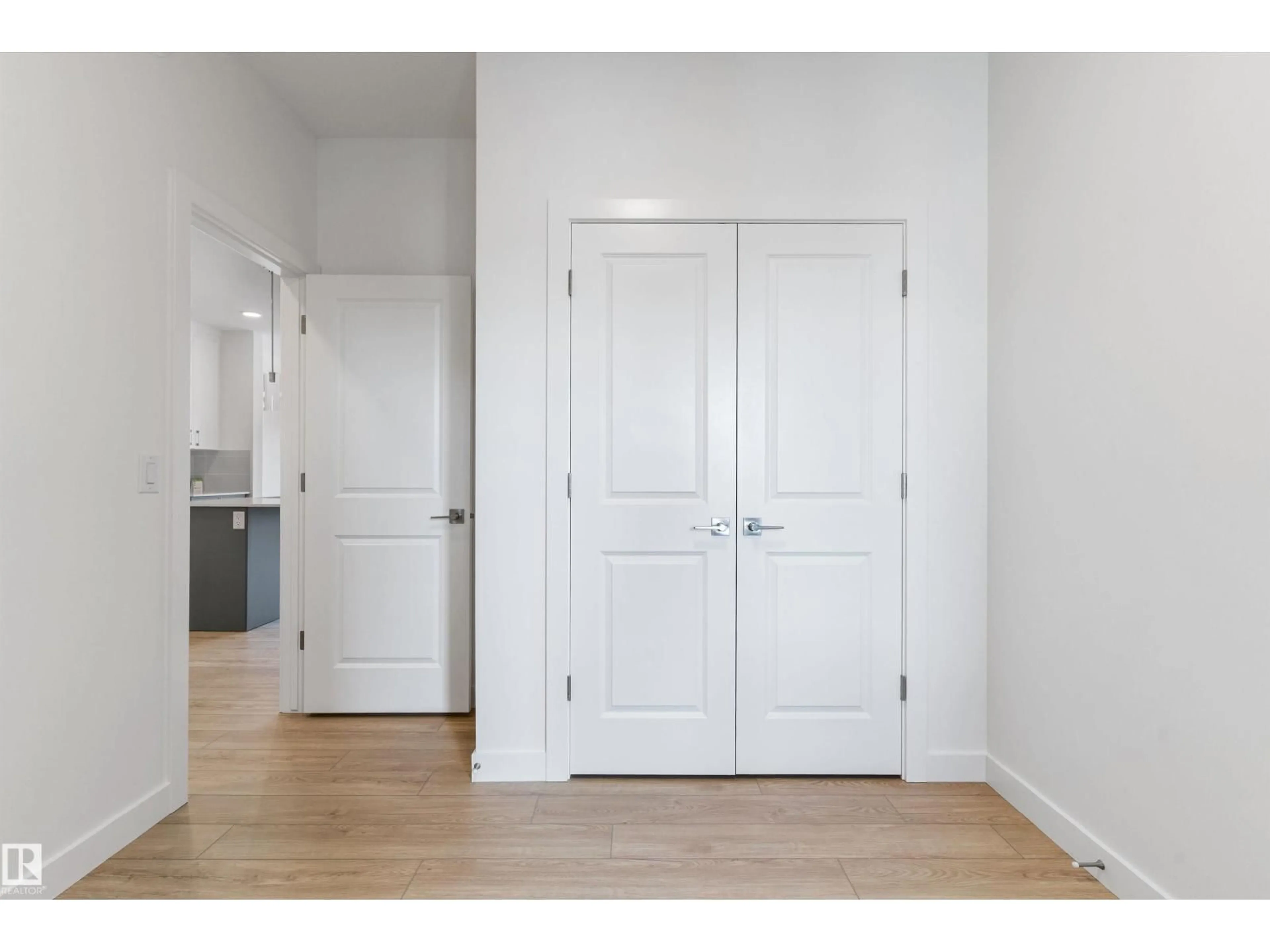 Indoor entryway for NW - 2704 188 ST, Edmonton Alberta T6M3J1