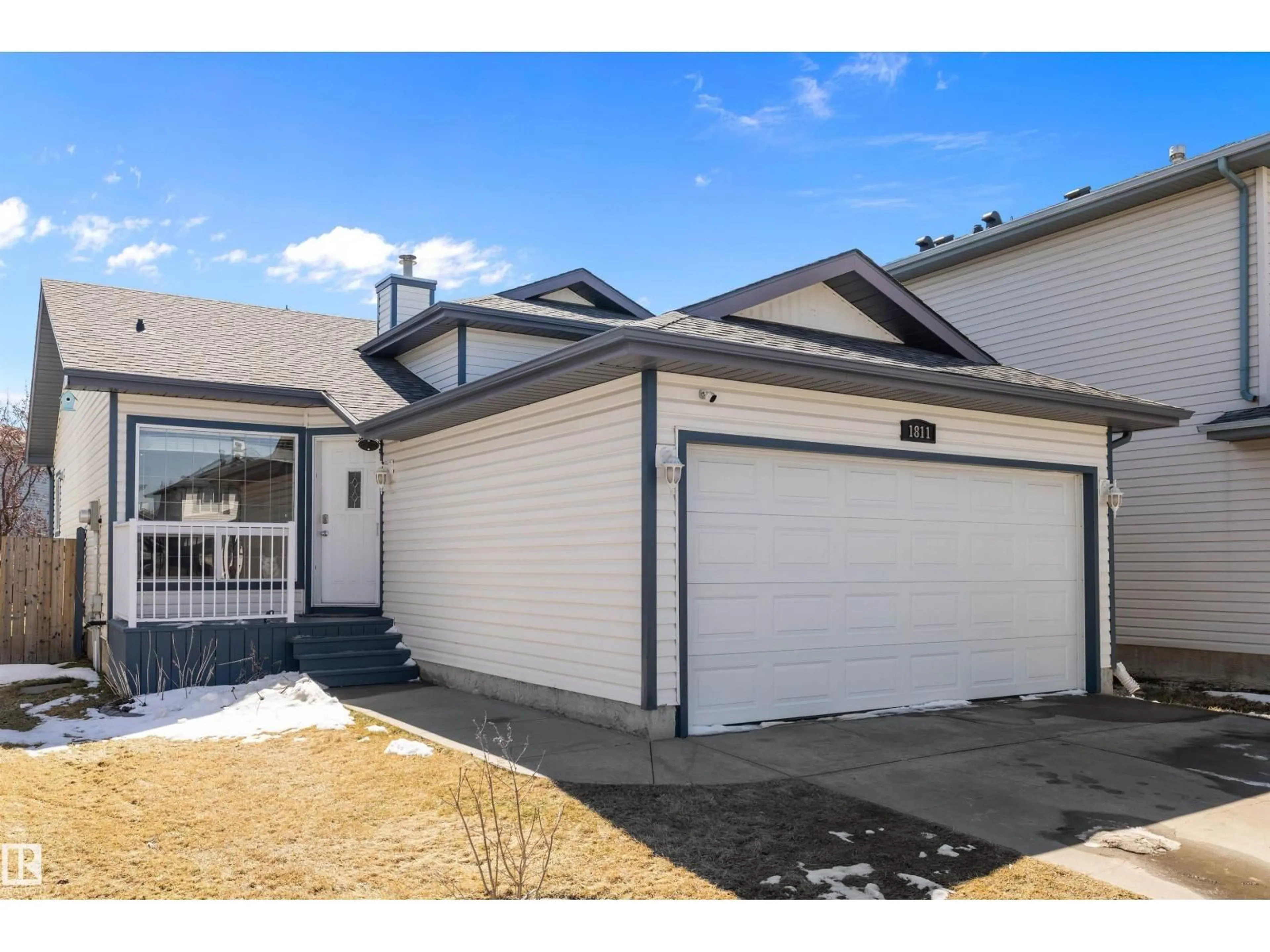Unknown for 1811 37 AV, Edmonton Alberta T6T1S6