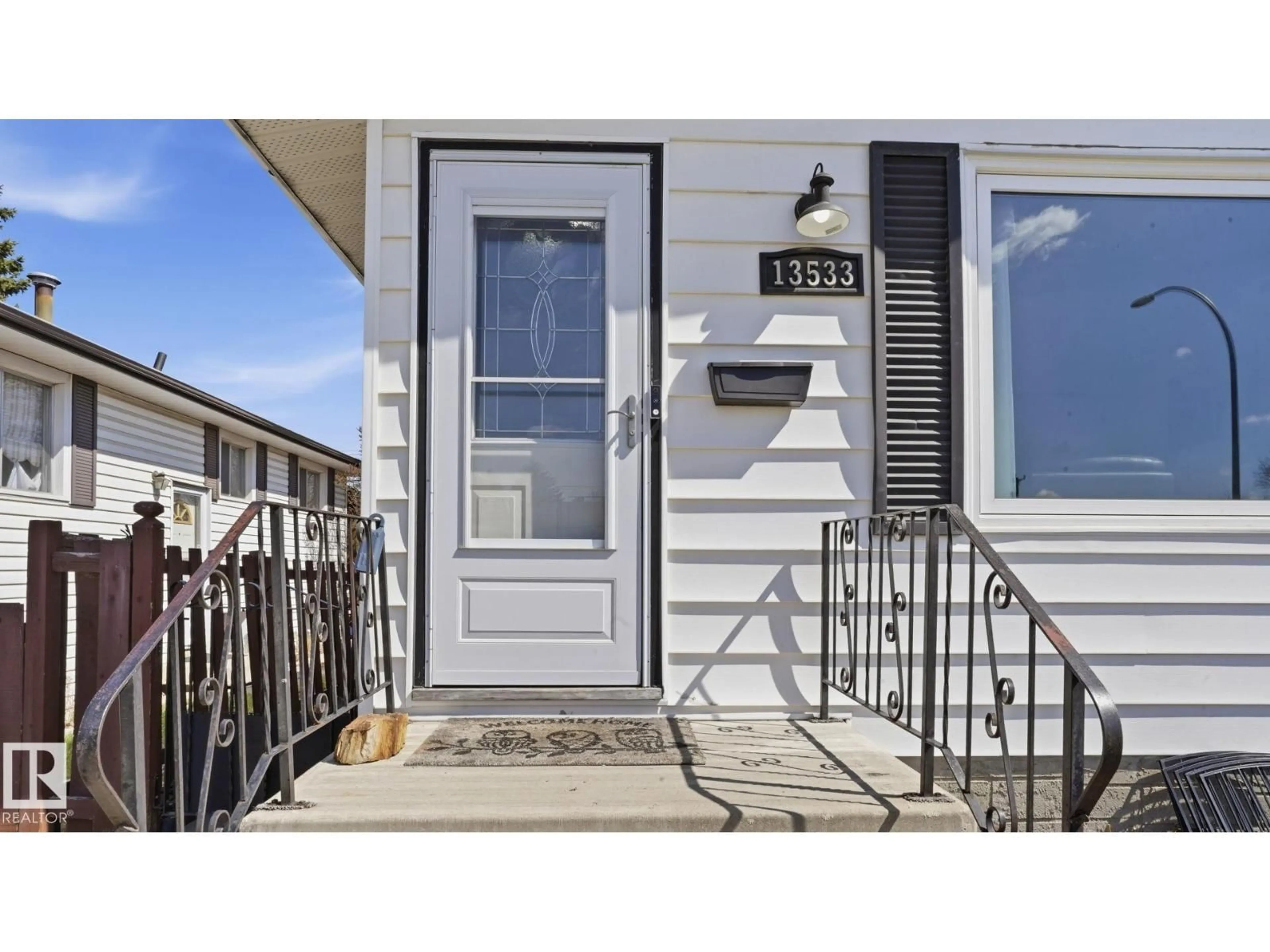Unknown for 13533 119 ST, Edmonton Alberta T5E5M9