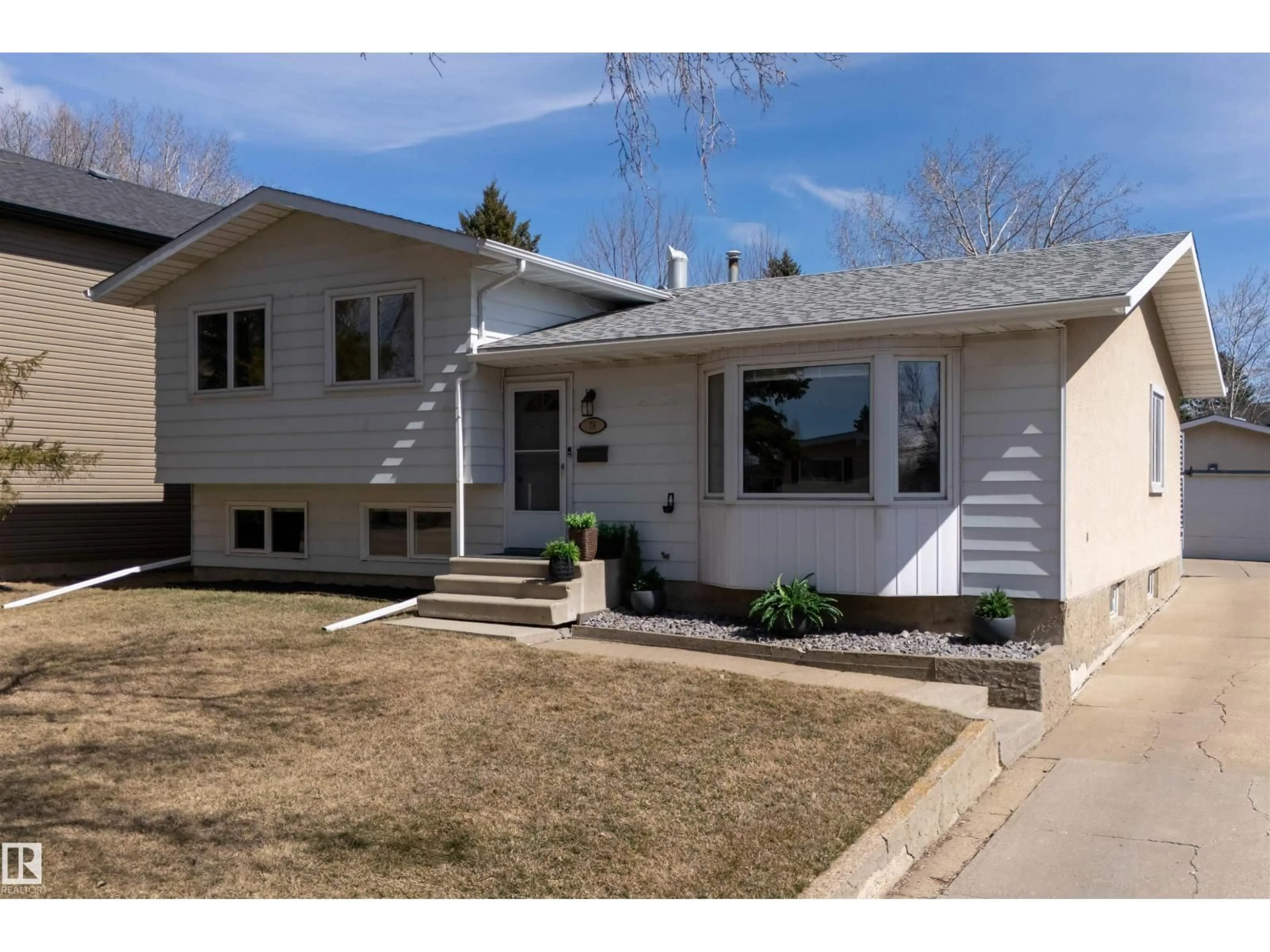 Home with vinyl exterior material, street for 78 GREYSTONE CR, Sherwood Park Alberta T8A3E6