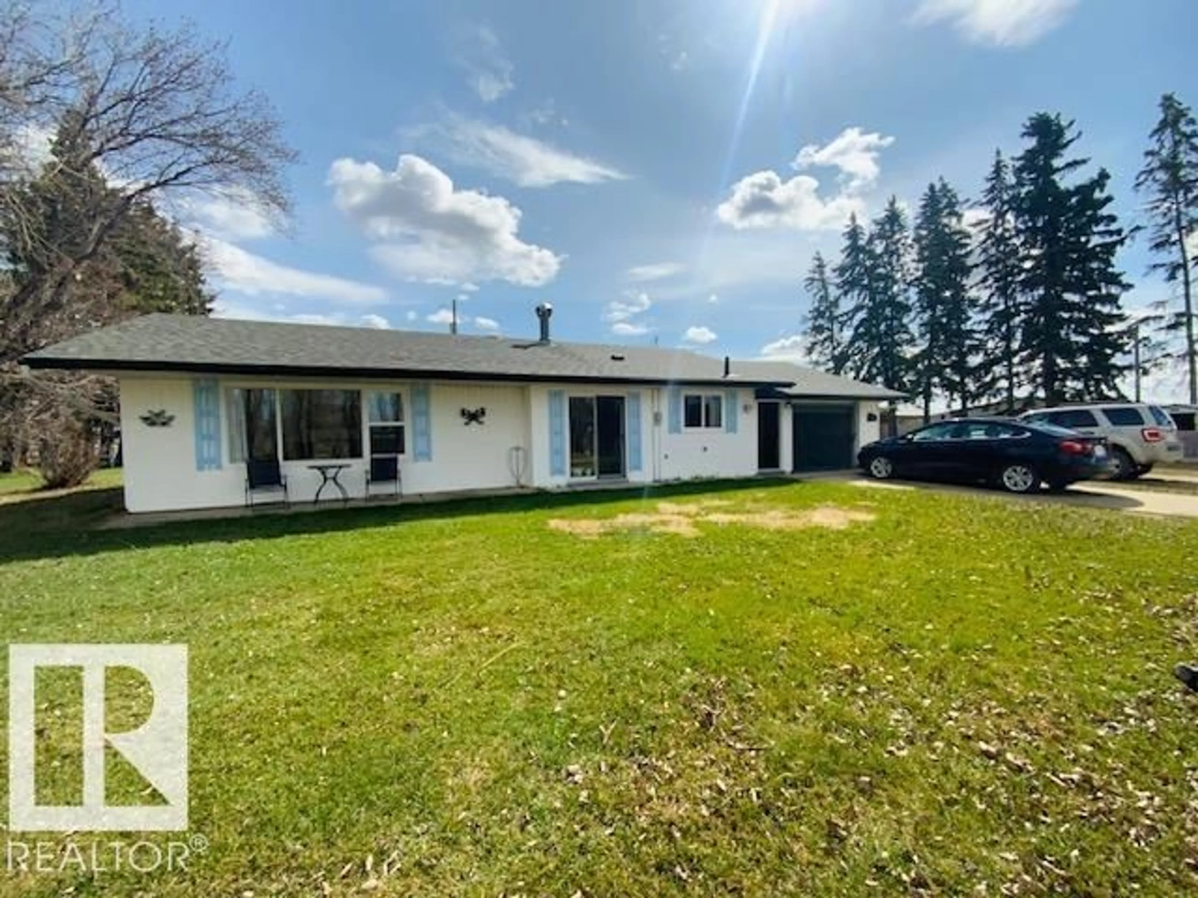 A pic from outside/outdoor area/front of a property/back of a property/a pic from drone, street for 241075 TWP ROAD 461, Rural Wetaskiwin County Alberta T9A1X1