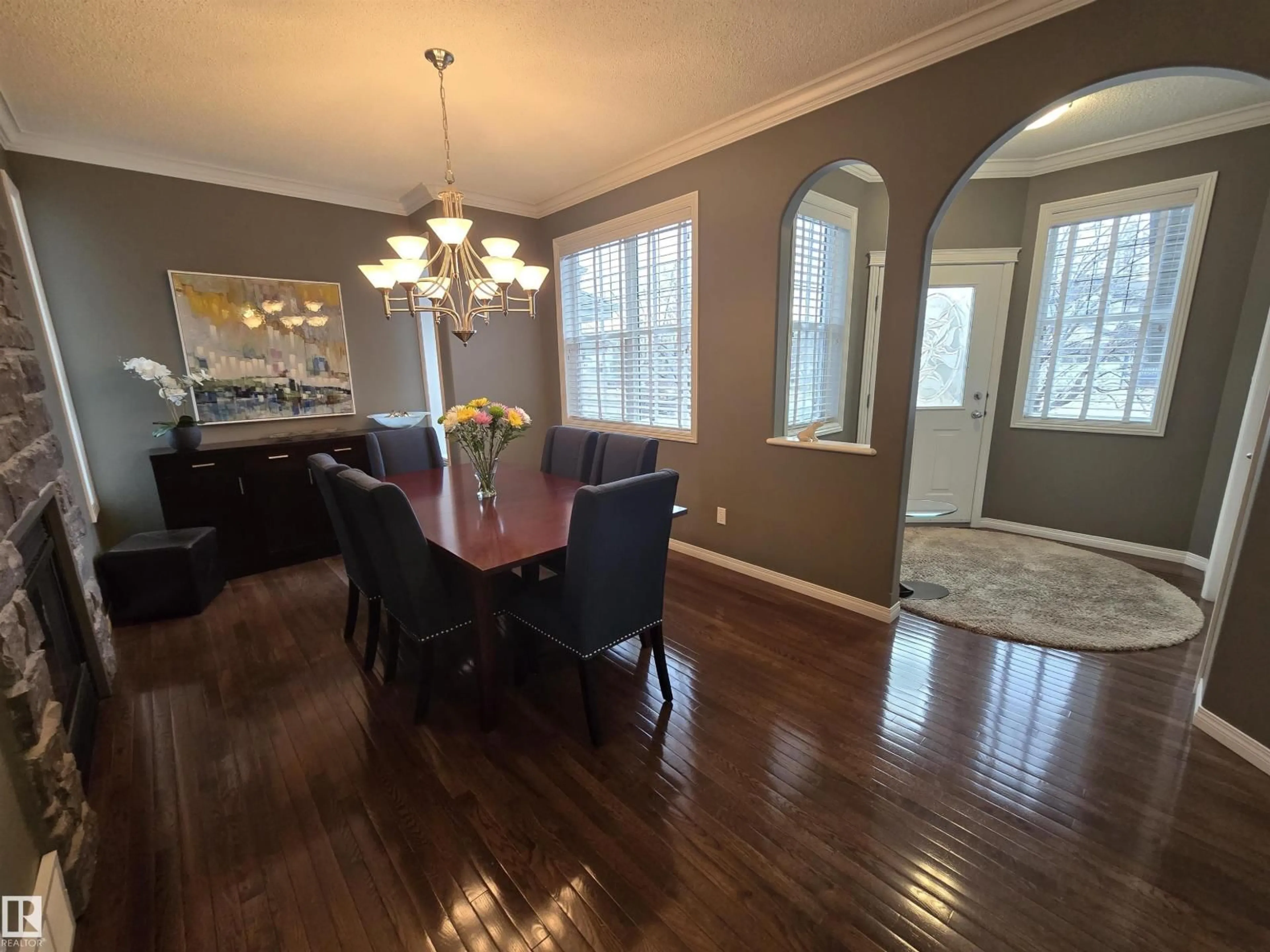 Dining room, wood/laminate floor for 1668 GLASTONBURY BV, Edmonton Alberta T5T6P3