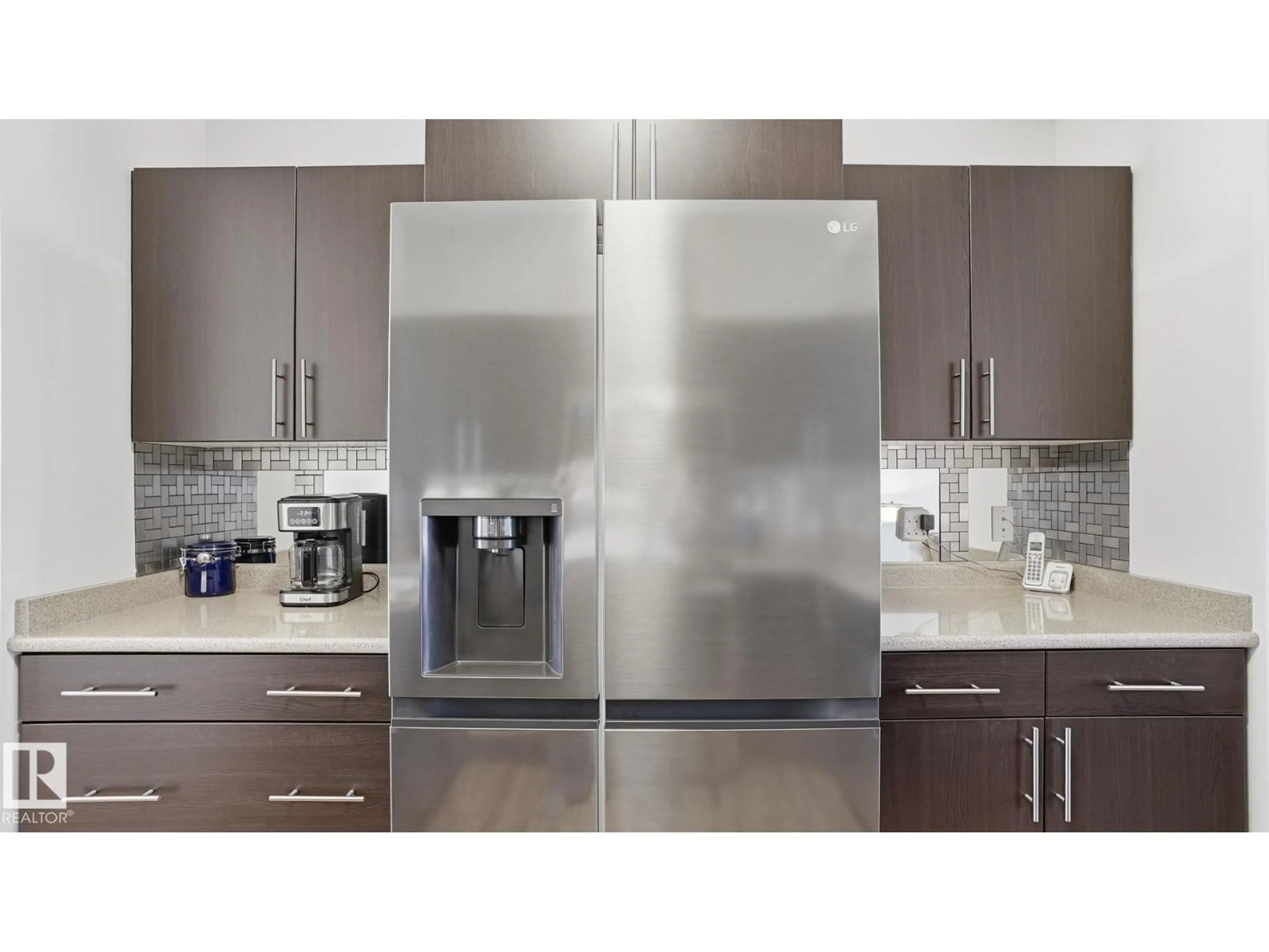 Contemporary kitchen, ceramic/tile floor for #7 - 300 QUEEN ST, Spruce Grove Alberta T7X2J1