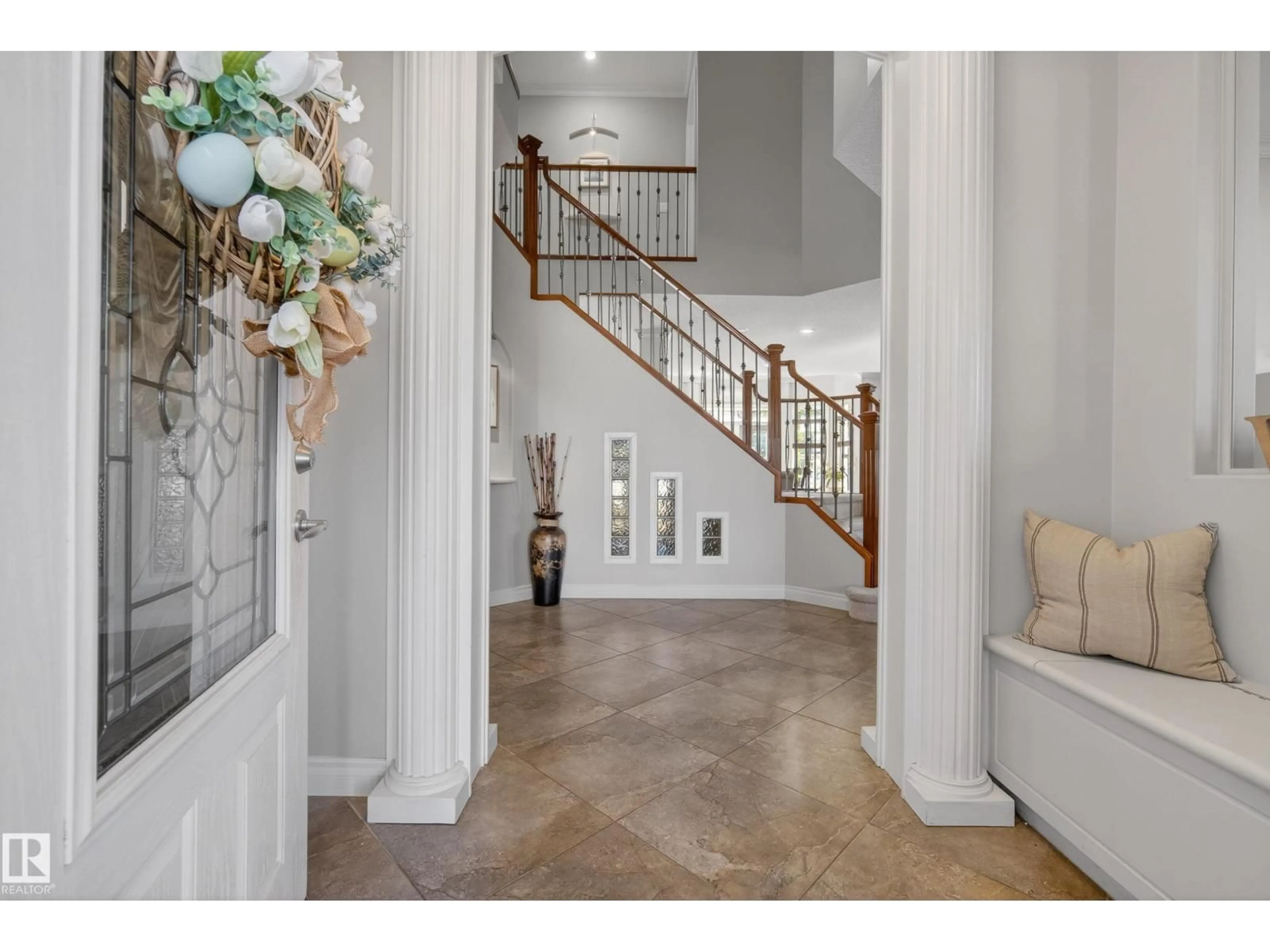 Indoor entryway for 52328 - 559 RGE ROAD 233, Rural Strathcona County Alberta T5B0A2