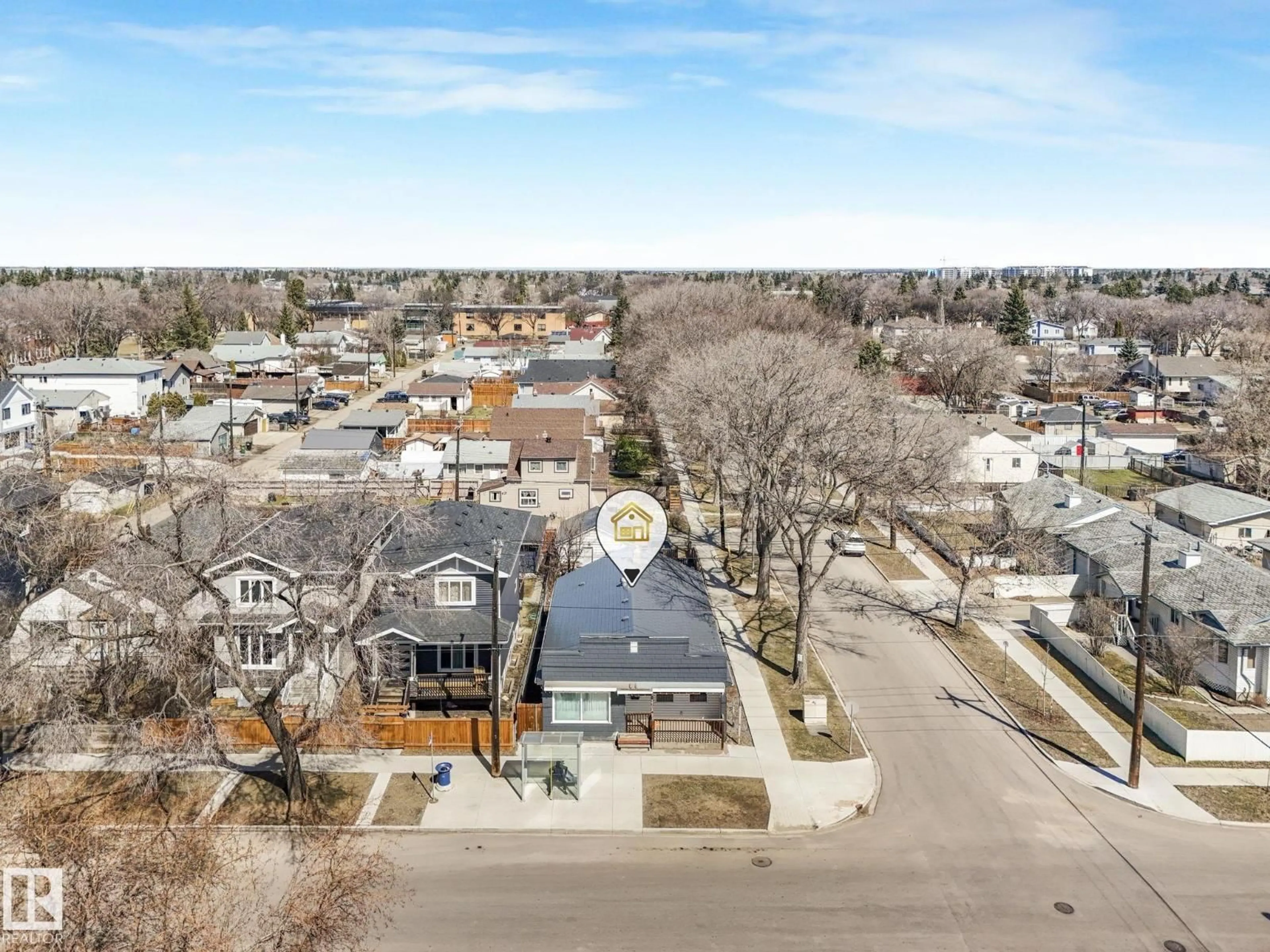 A pic from outside/outdoor area/front of a property/back of a property/a pic from drone, street for 11702 129 AV, Edmonton Alberta T5E0M8