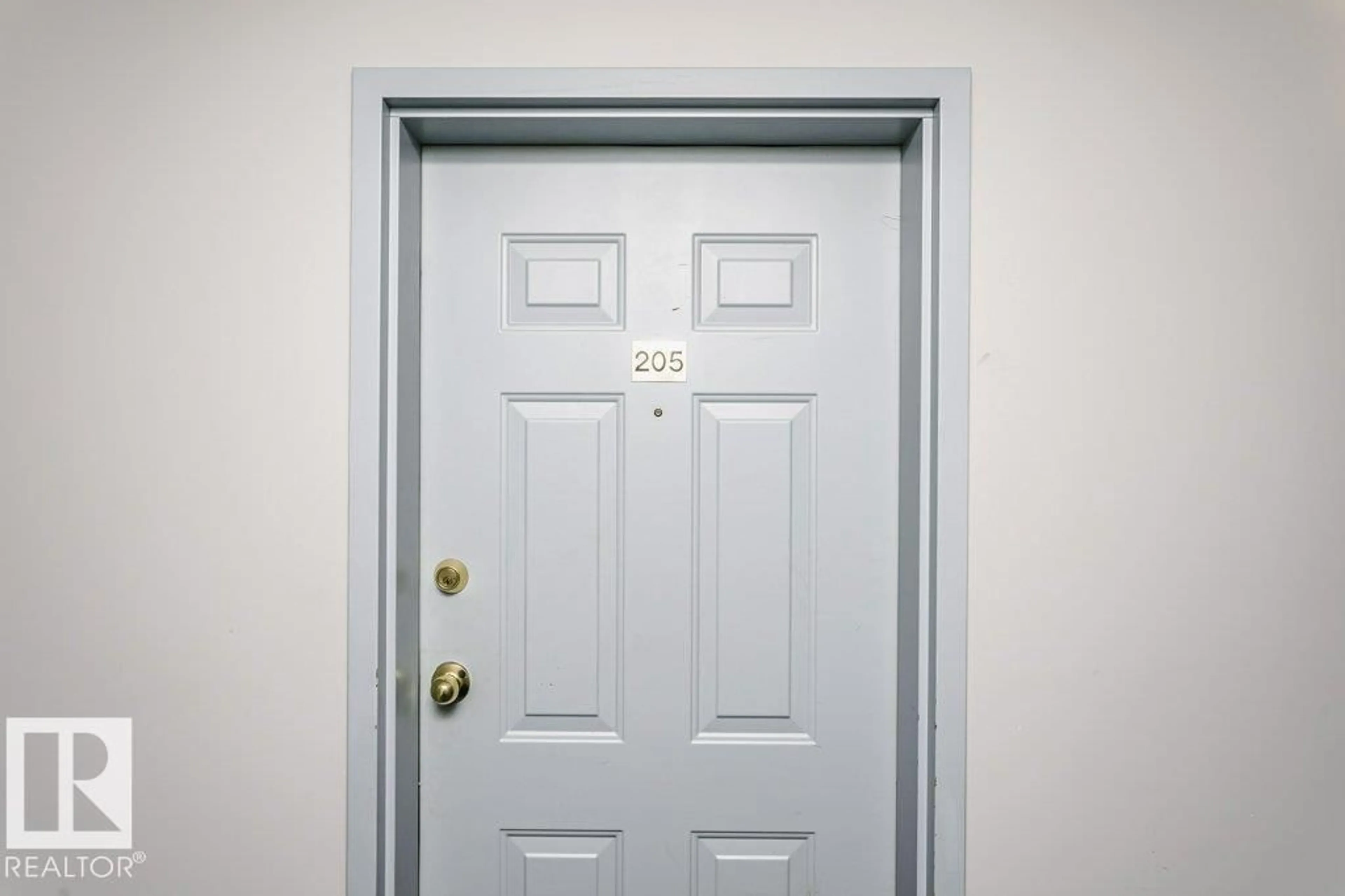 Indoor entryway for 205 - 9932 100 AV, Fort Saskatchewan Alberta T8L4L2