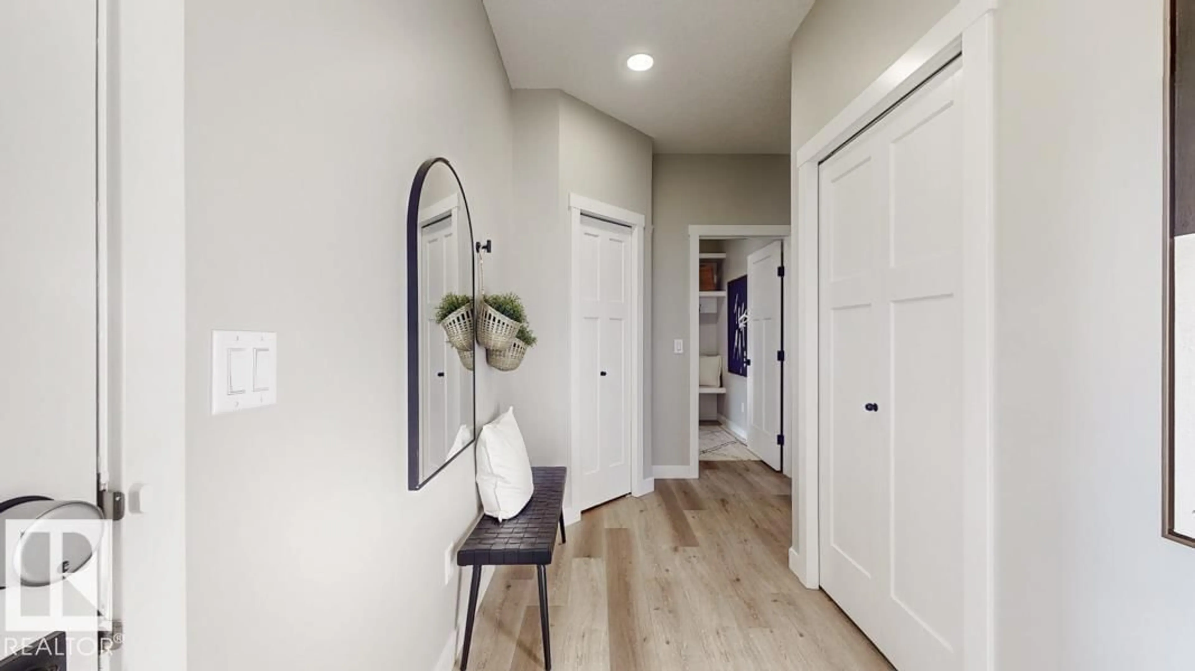 Indoor entryway for 6339 175 AV, Edmonton Alberta T5Y4H2