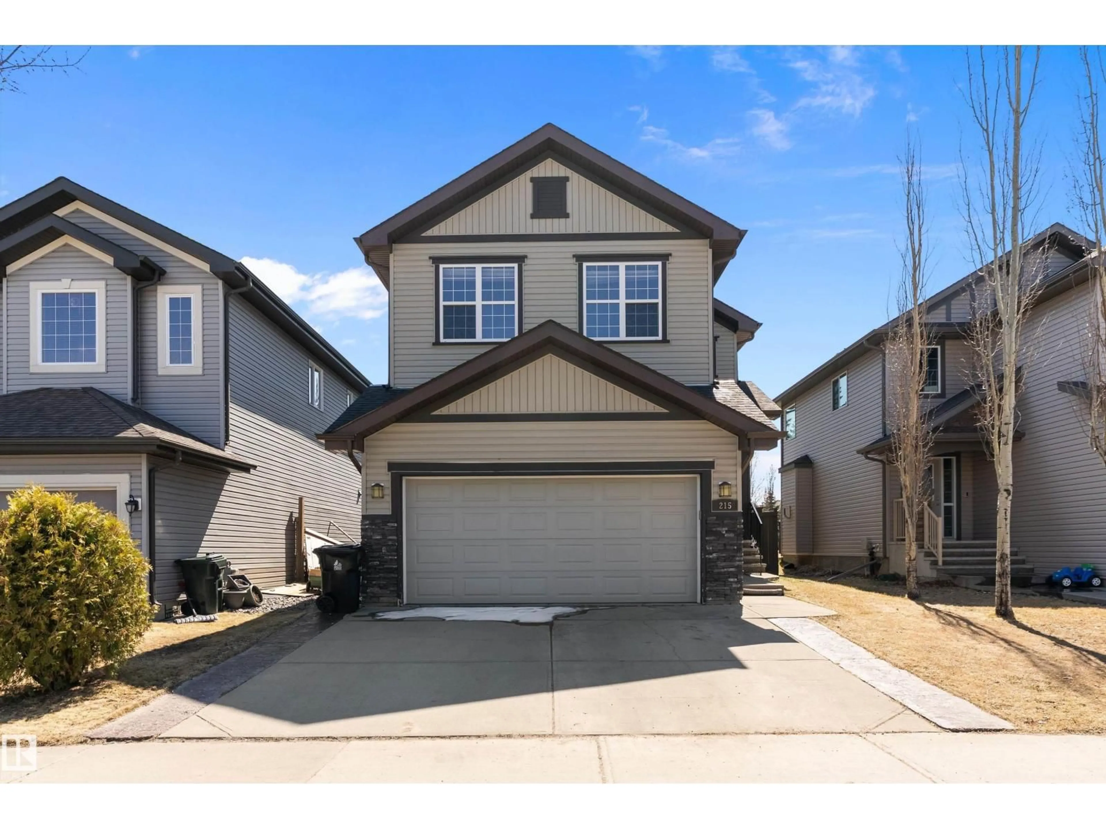 Home with vinyl exterior material, street for 215 HARVEST RIDGE DR, Spruce Grove Alberta T7X0E9