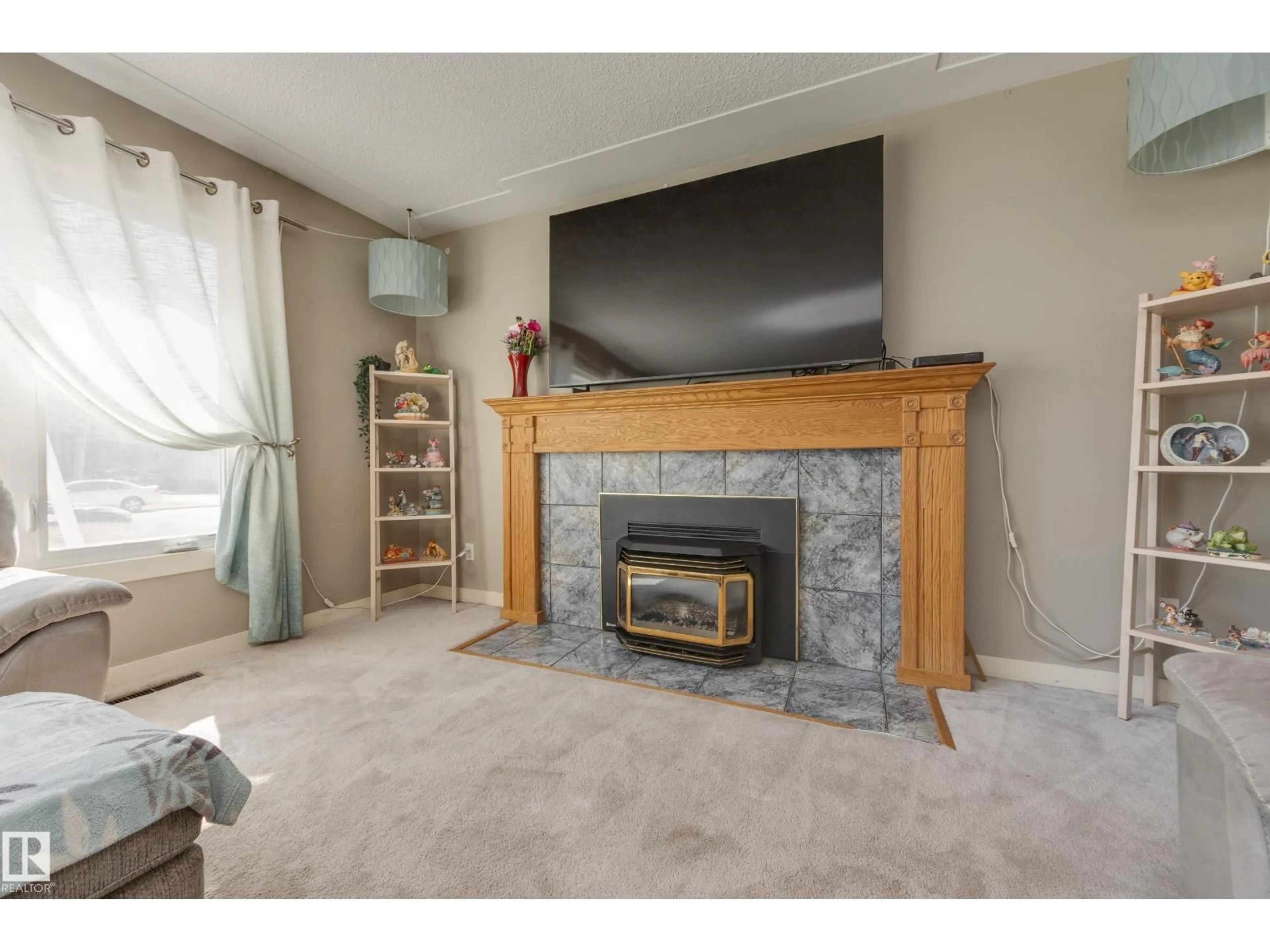 Unknown for 10462 159 ST, Edmonton Alberta T5P3A7
