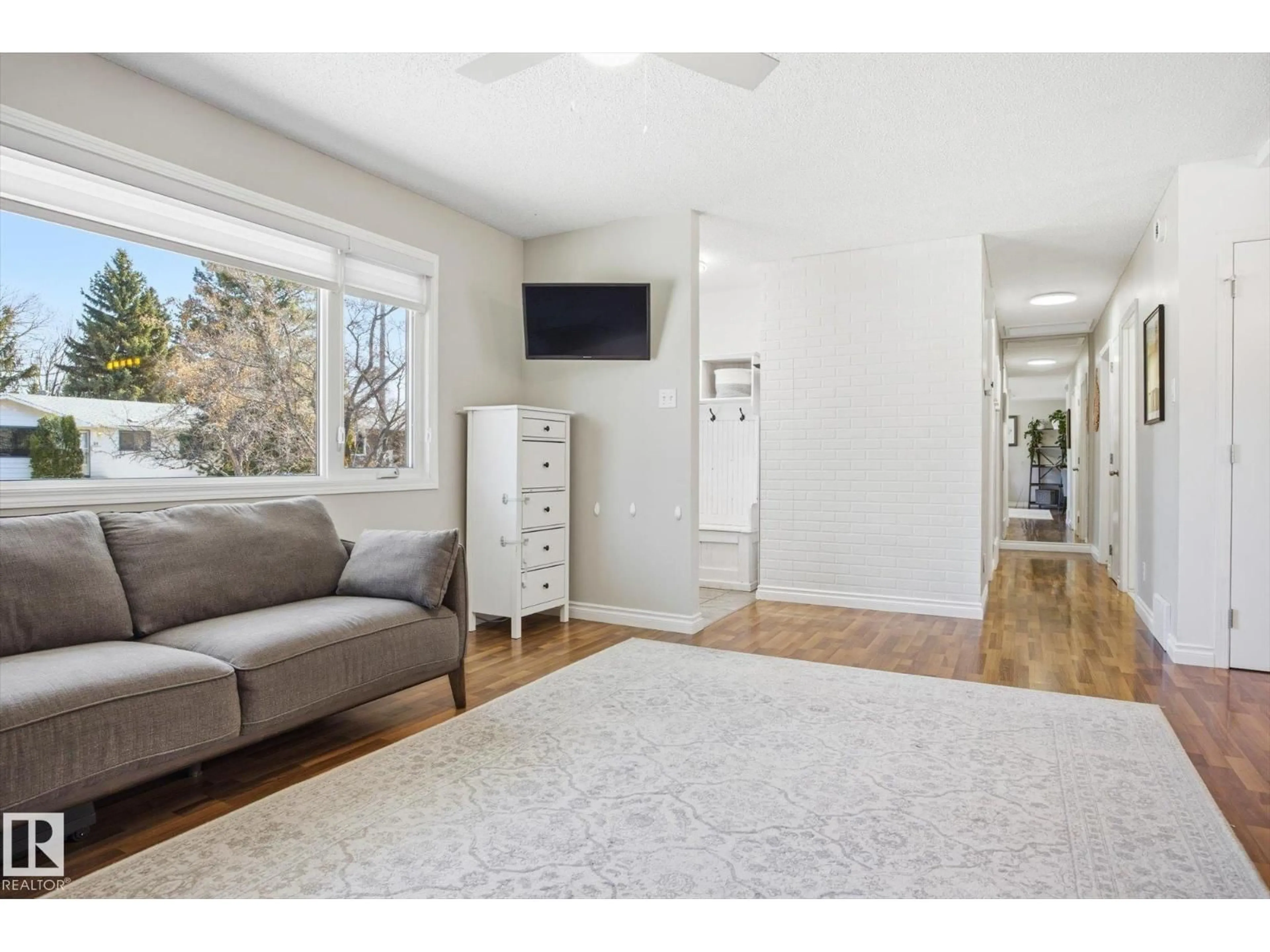 A pic of a room for 29 MORELAND RD, Sherwood Park Alberta T8A0P4