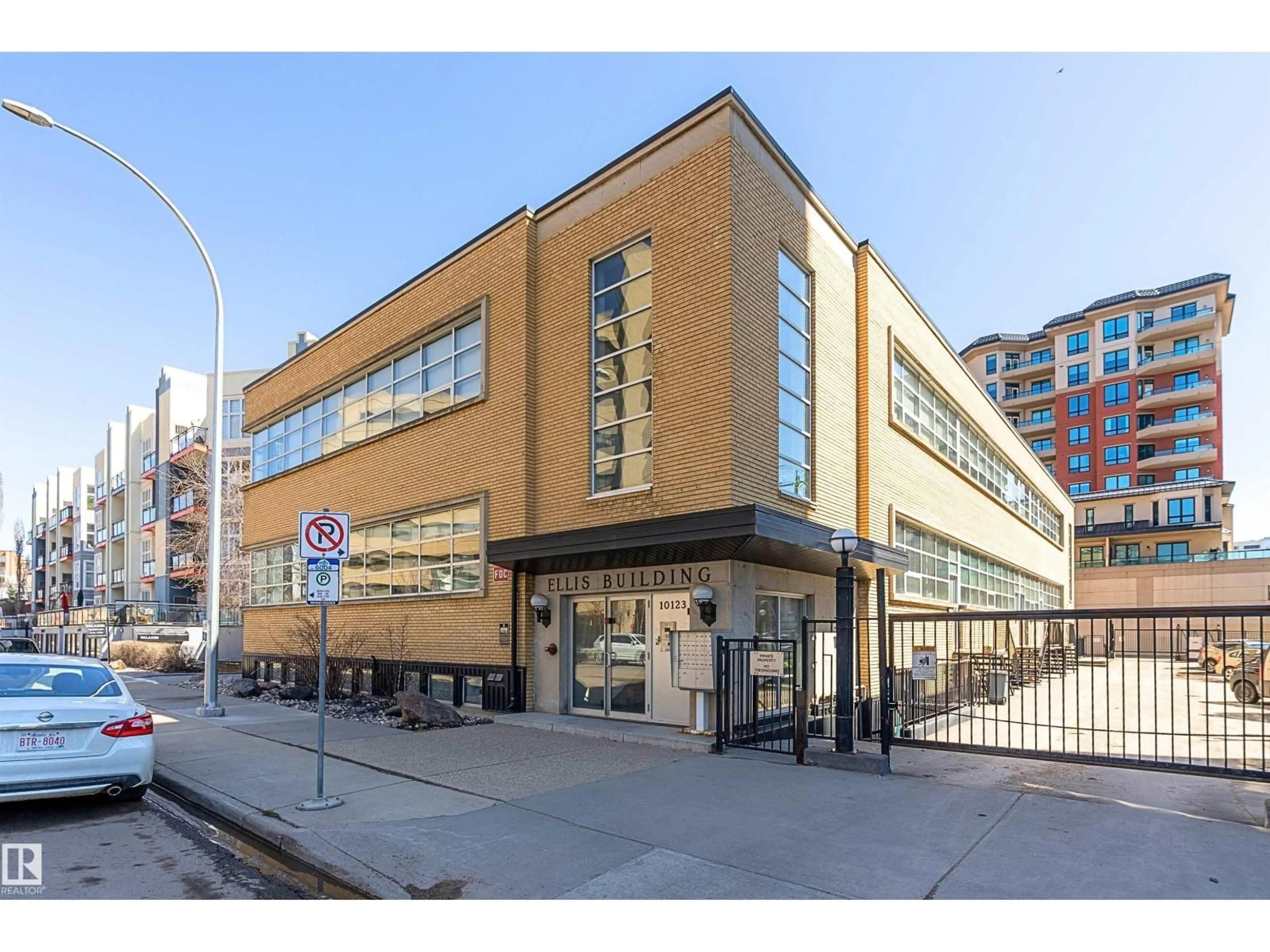 Unknown for #104 - 10123 112 ST, Edmonton Alberta T5K1M1