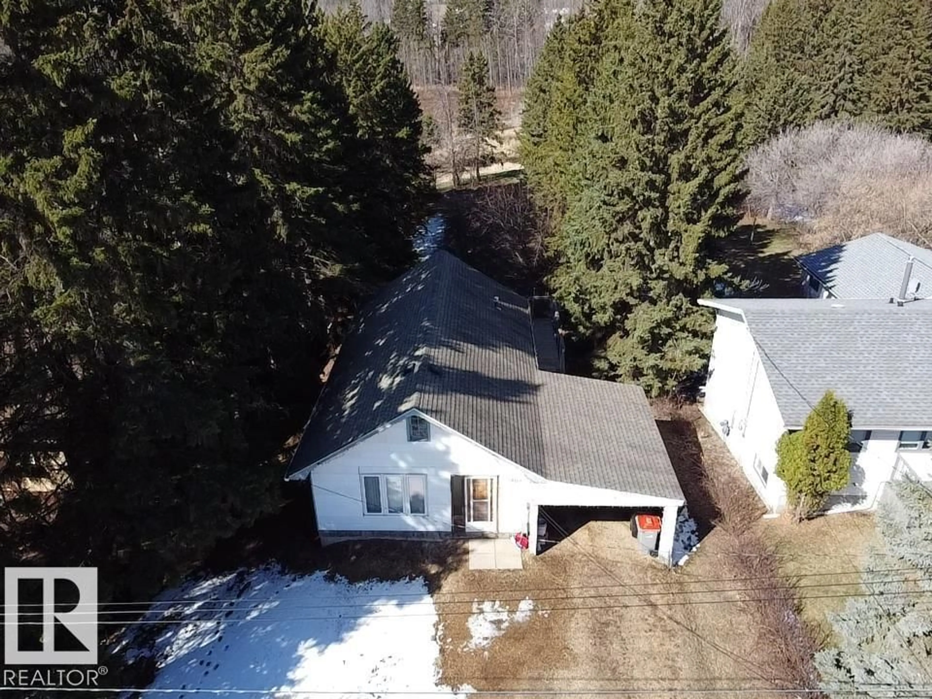 A pic from outside/outdoor area/front of a property/back of a property/a pic from drone, unknown for 5108 52 ST, Millet Alberta T0Z1Z0