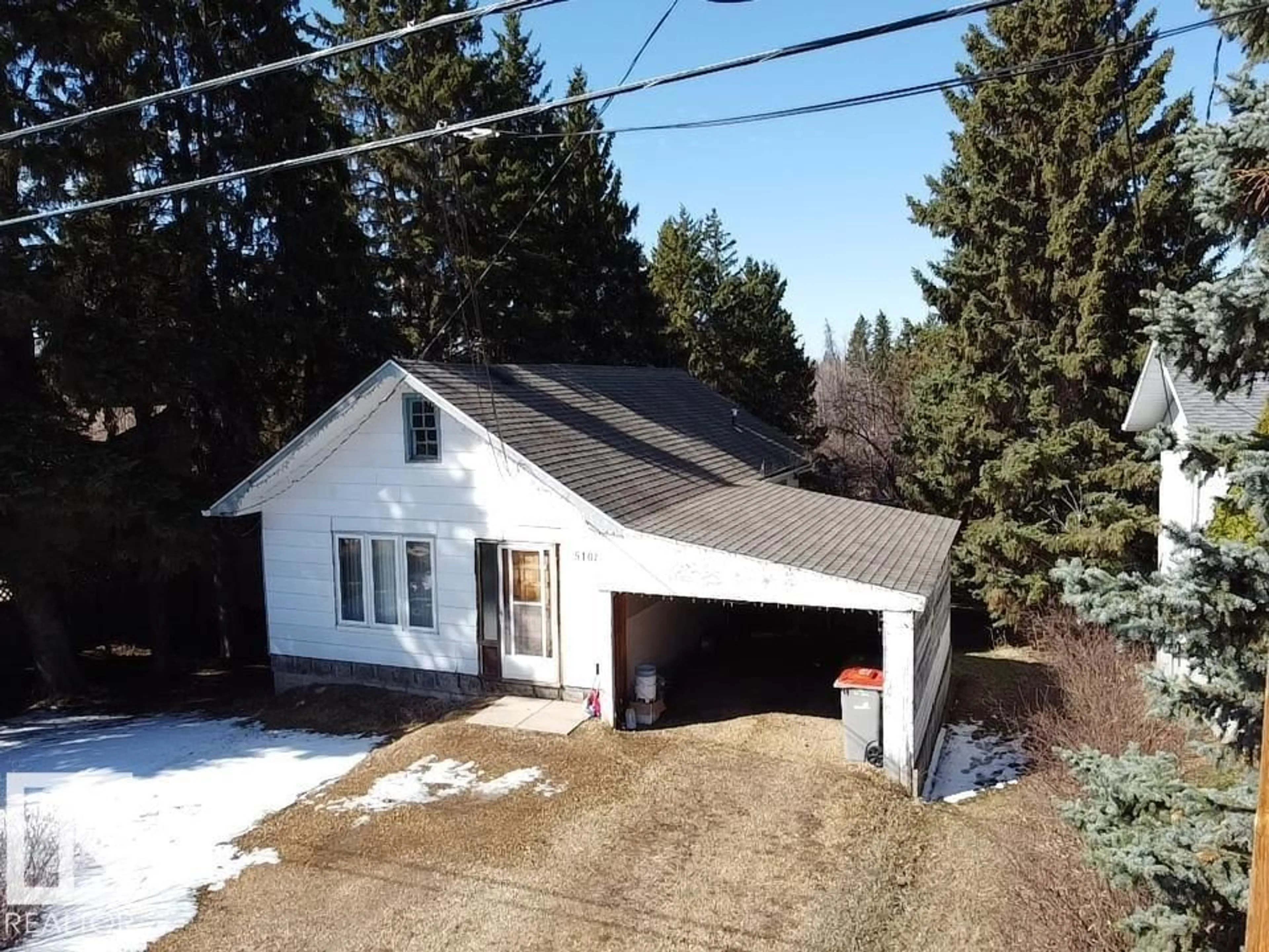 A pic from outside/outdoor area/front of a property/back of a property/a pic from drone, street for 5108 52 ST, Millet Alberta T0Z1Z0