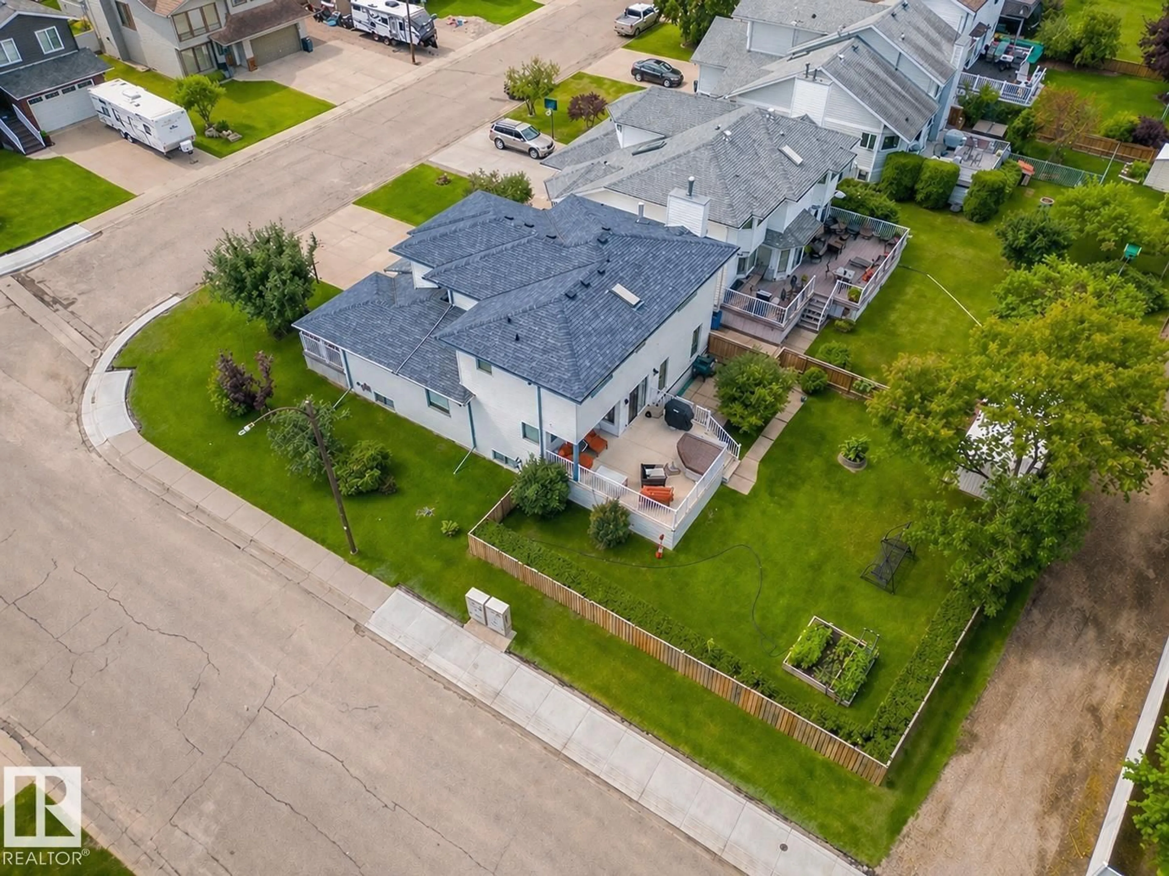 A pic from outside/outdoor area/front of a property/back of a property/a pic from drone, street for 1802 2 AV, Cold Lake Alberta T9M1E3