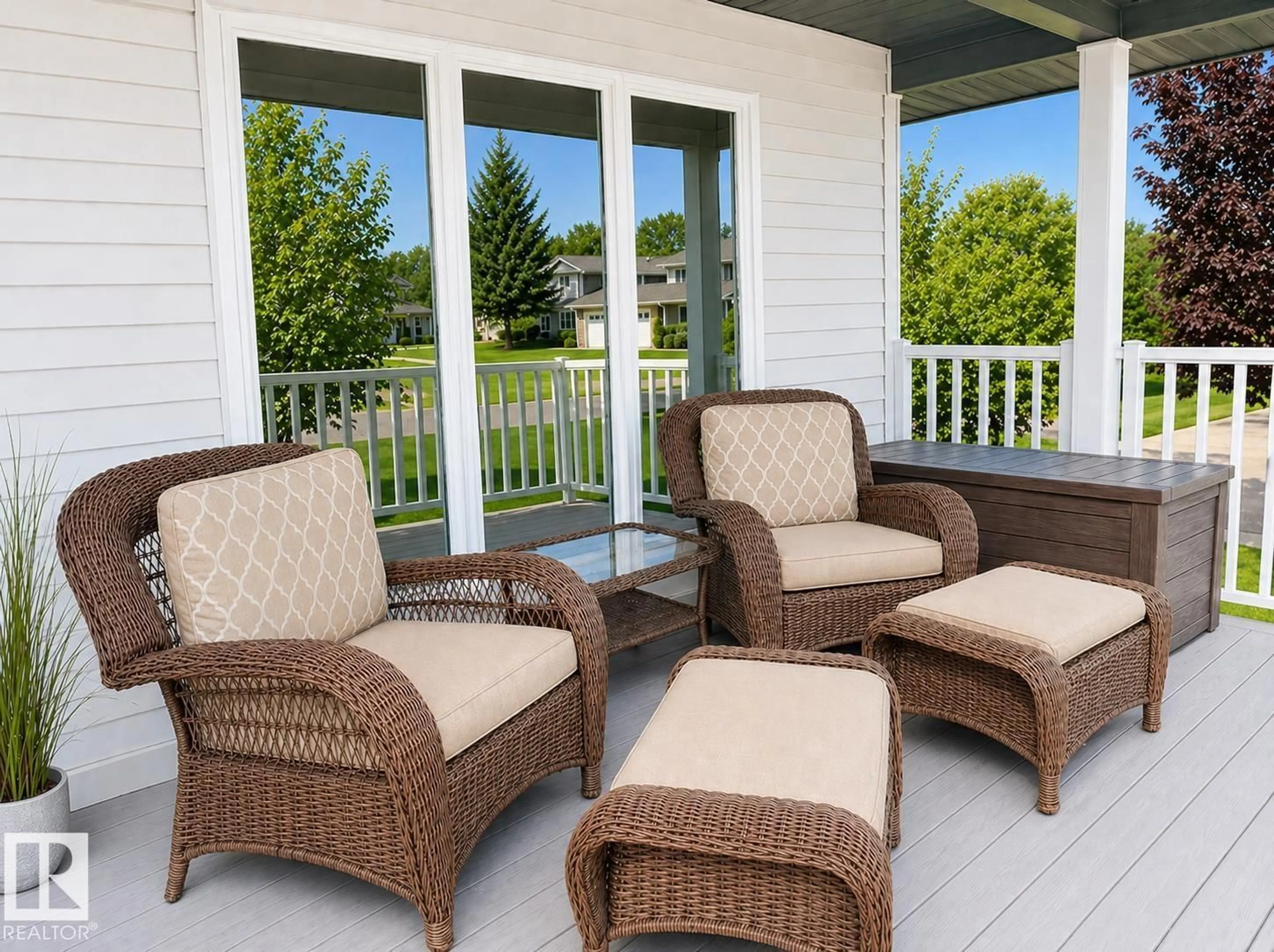 Patio, water/lake/river/ocean view for 1802 2 AV, Cold Lake Alberta T9M1E3