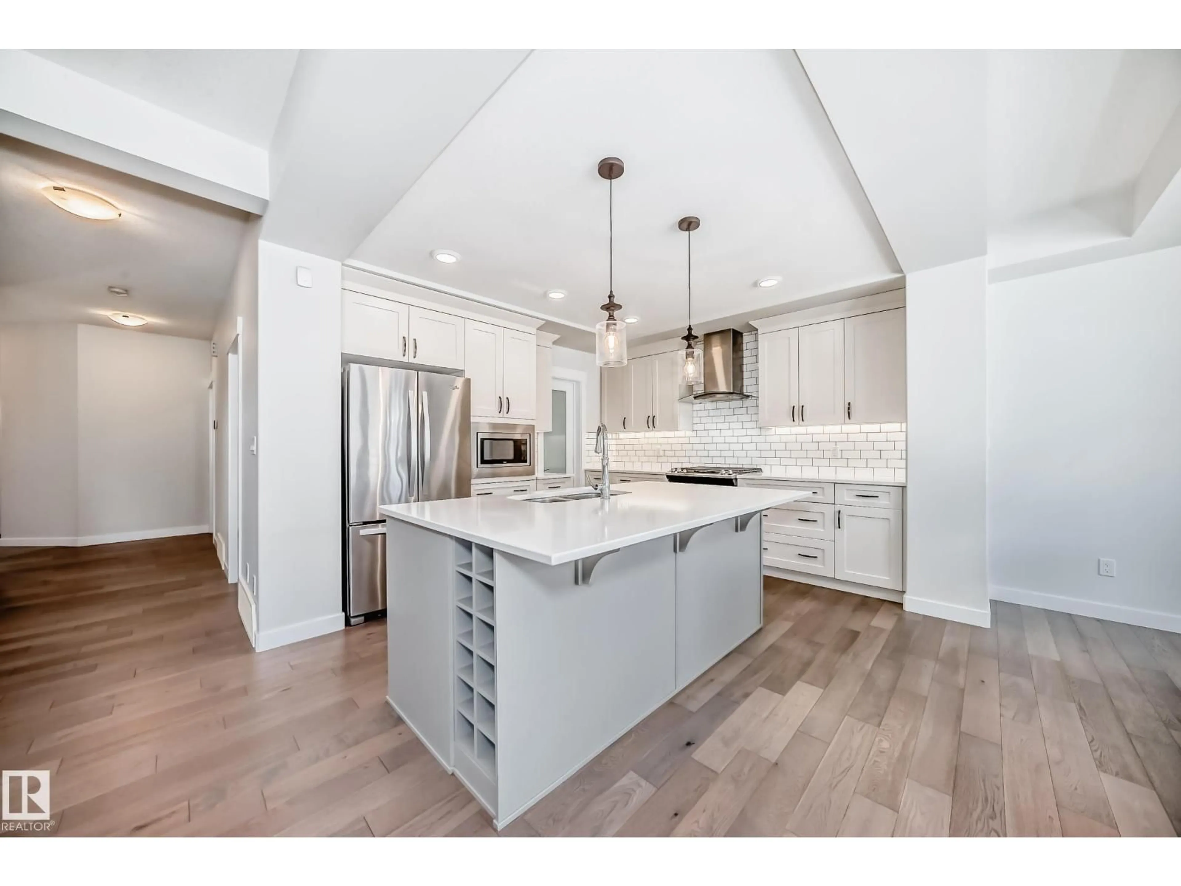 Open concept kitchen, unknown for 6479 ELSTON LO, Edmonton Alberta T6M0V9