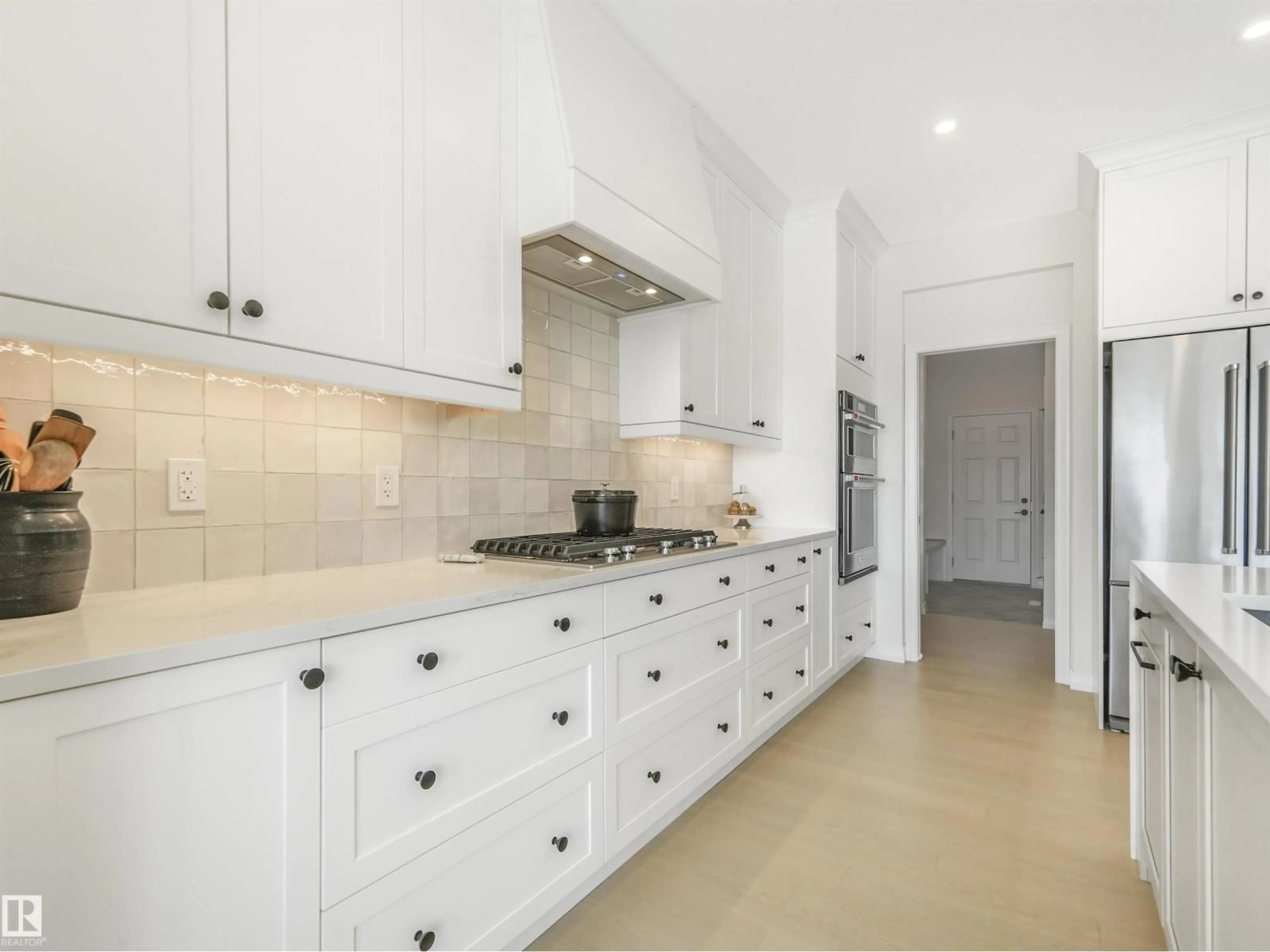 Open concept kitchen, ceramic/tile floor for 19 NETTLE CR, St. Albert Alberta T8N7Z8