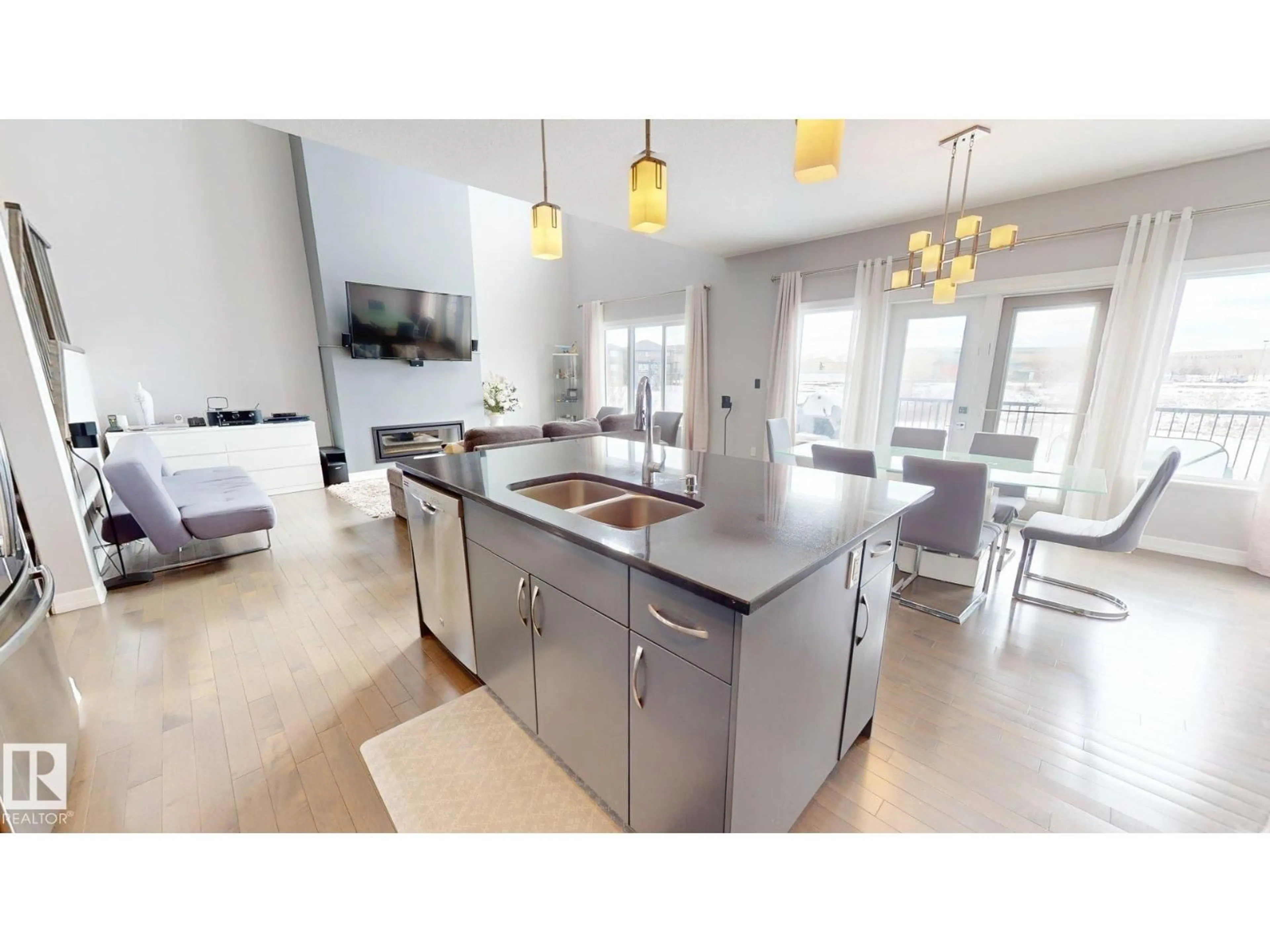 Contemporary kitchen, unknown for 619 HUDSON RD, Edmonton Alberta T6V0L8