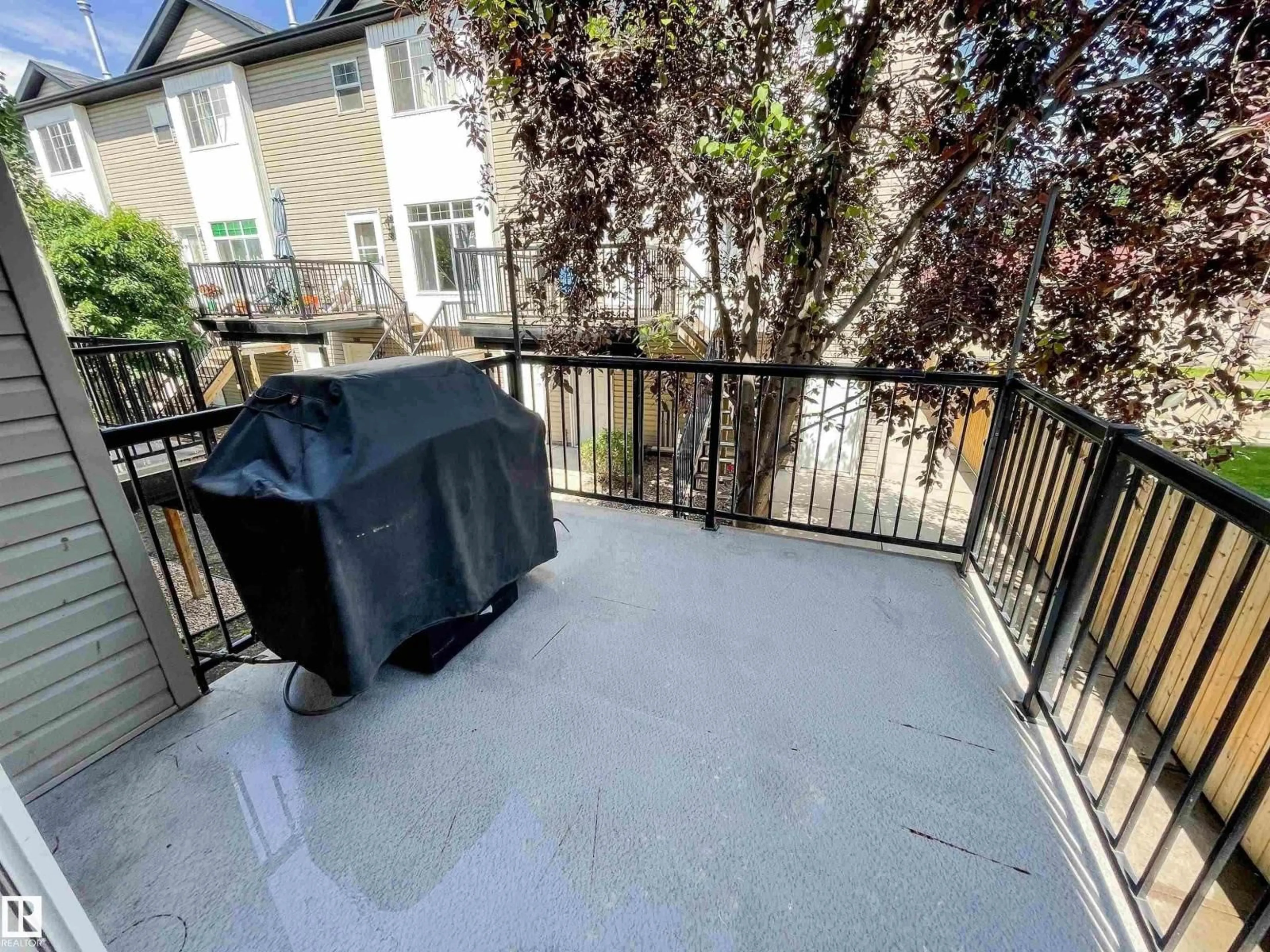 Patio, street for 5806 118 AV, Edmonton Alberta T5W1E4