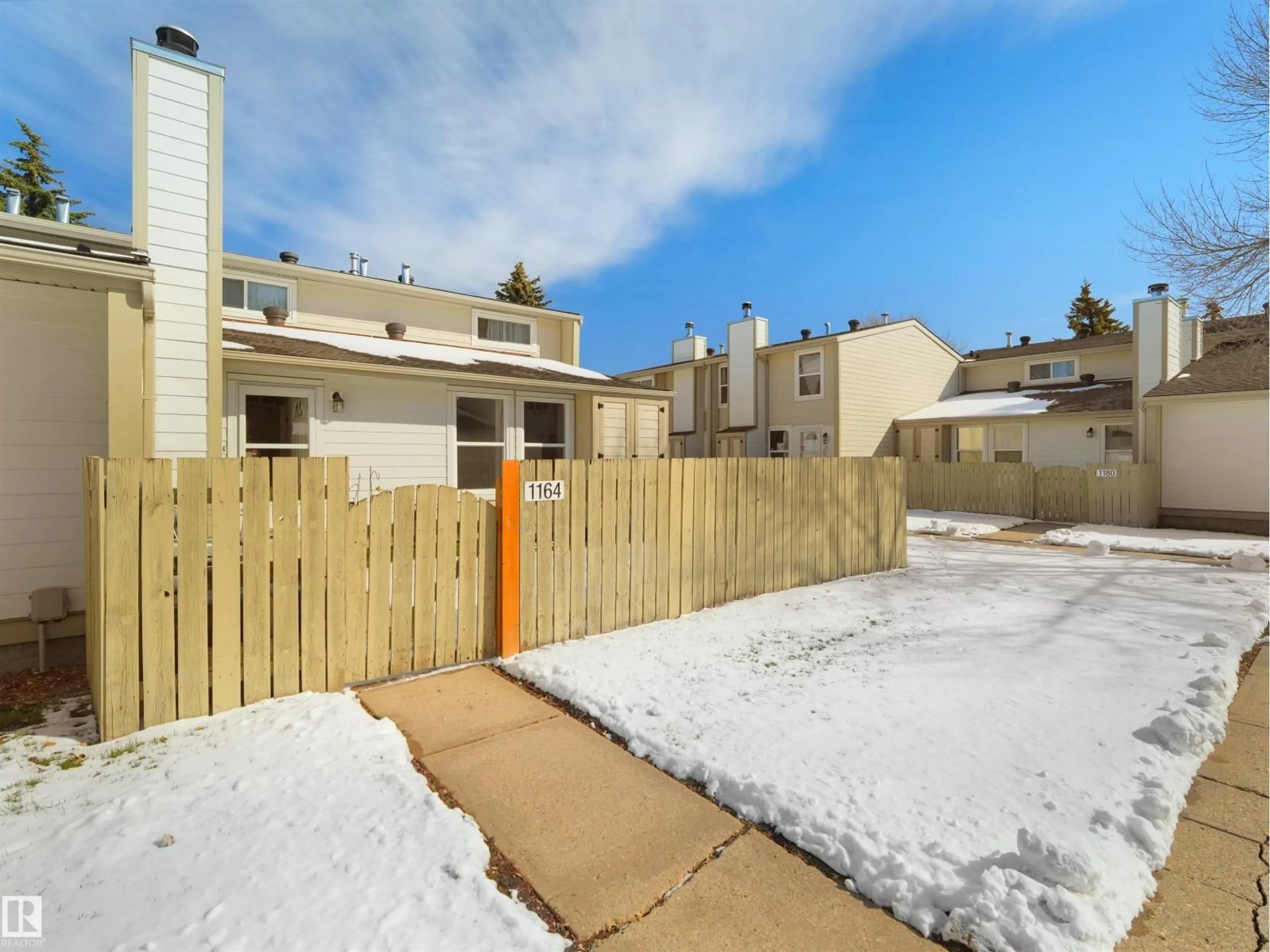 Patio, street for 1164 KNOTTWOOD RD, Edmonton Alberta T6K2K5