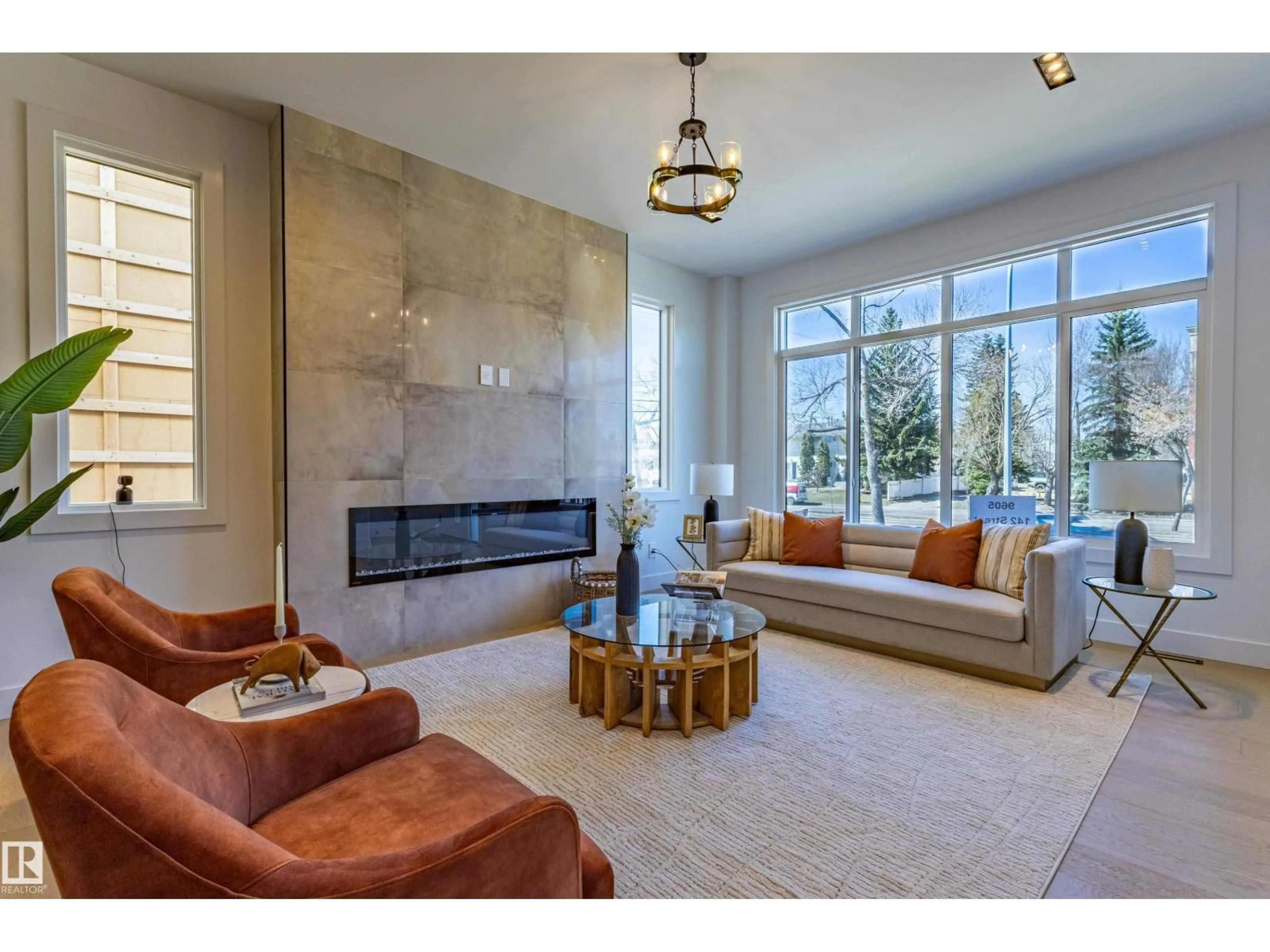 Living room with furniture, ceramic/tile floor for 9605 142 ST, Edmonton Alberta T5N2M8