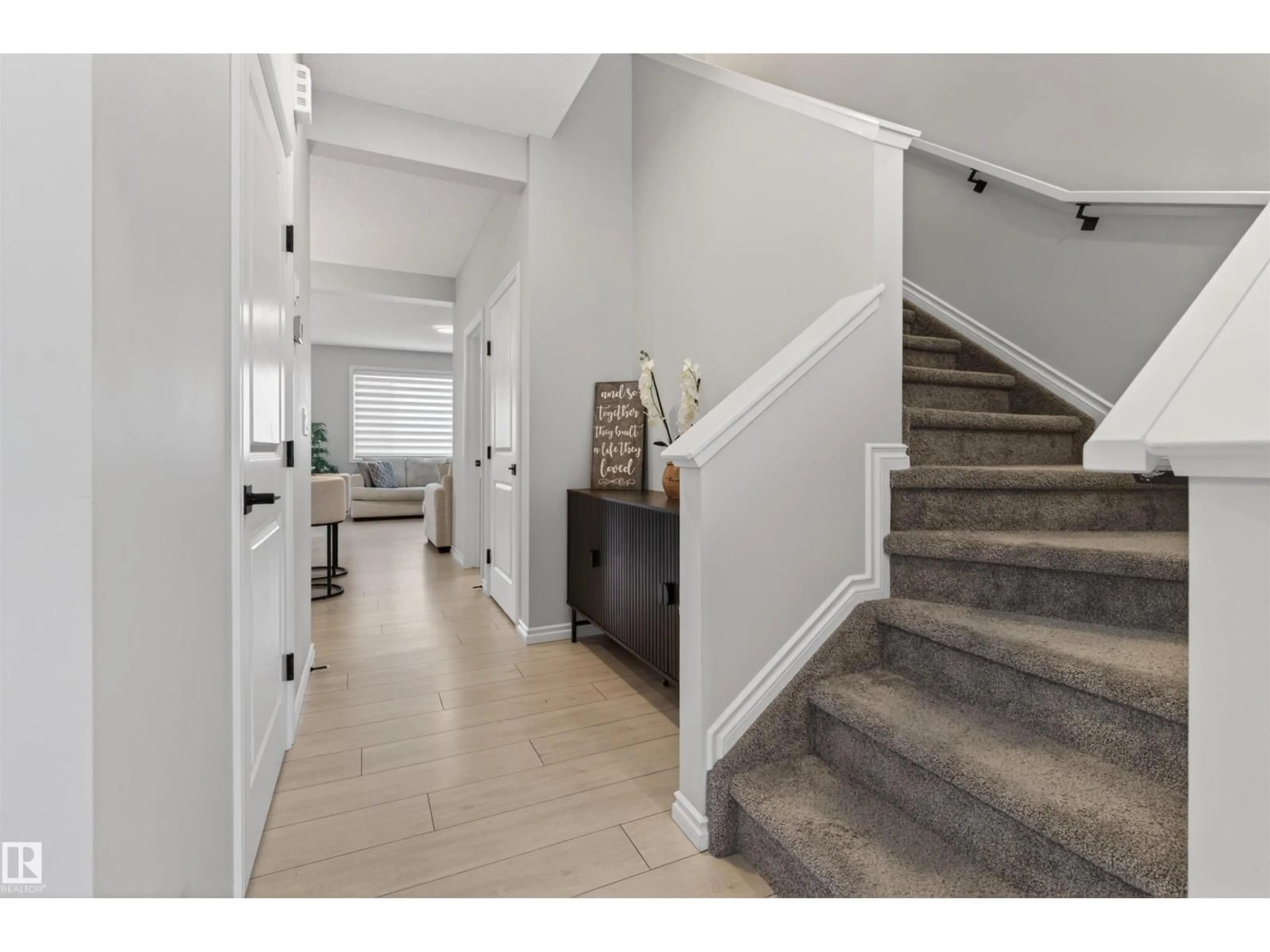Indoor entryway for 5348 LARK LD, Edmonton Alberta T5S0S2