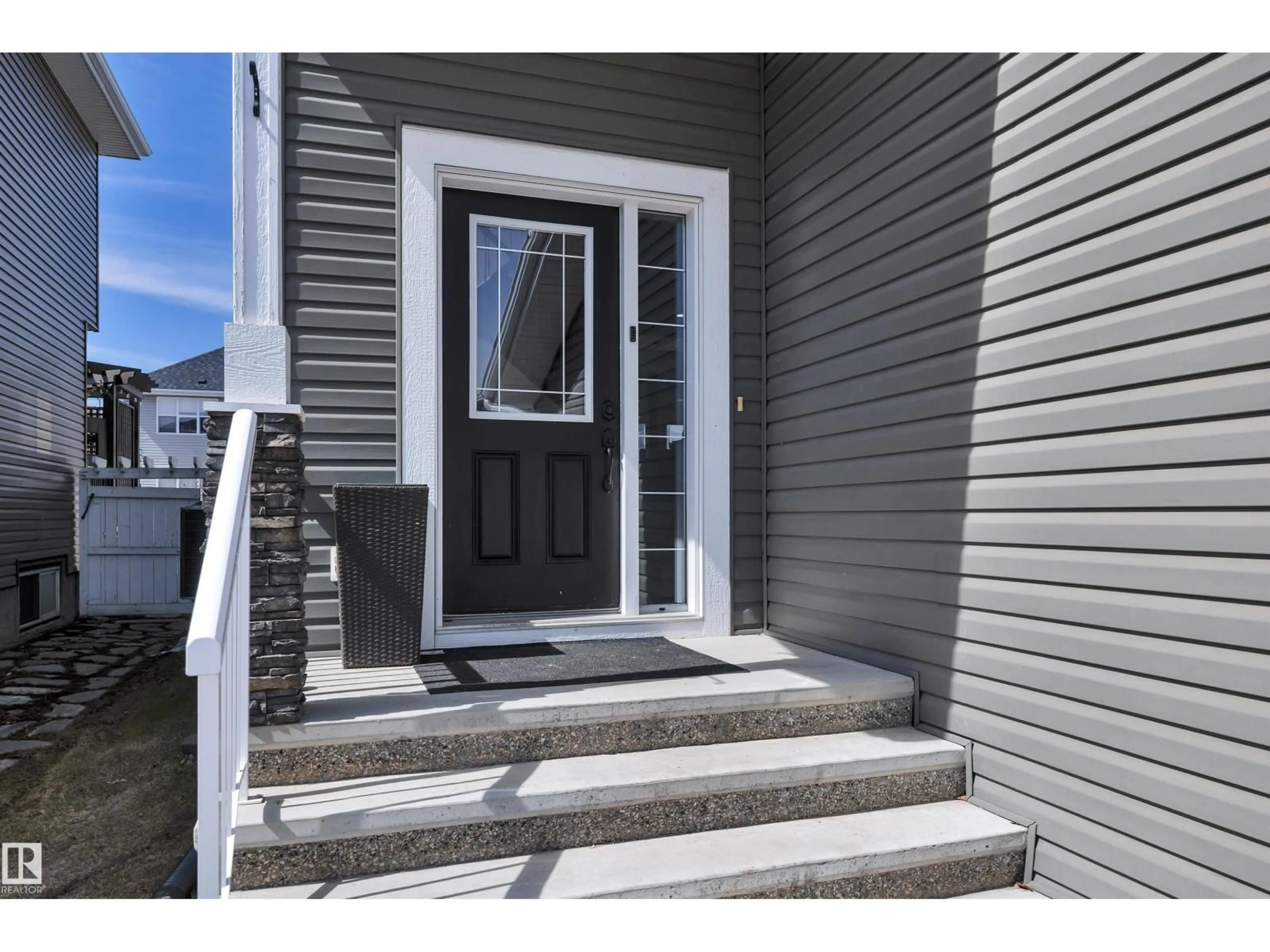 Indoor entryway for 262 SHEPPARD CI, Leduc Alberta T9E0T5