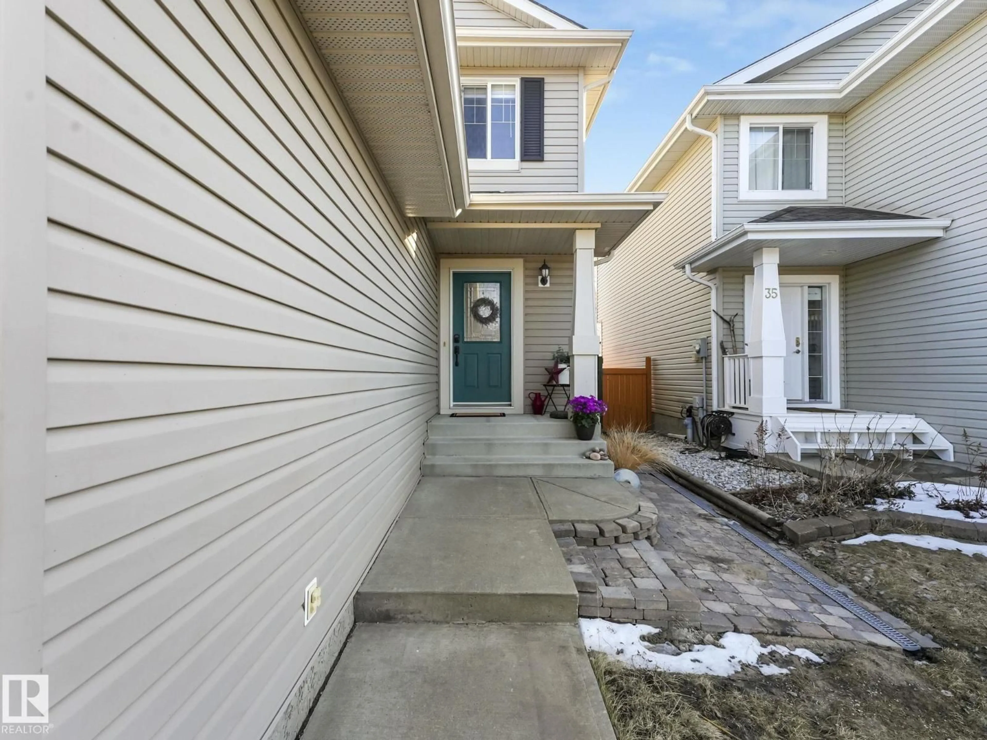 Unknown for 31 CHESTERMERE RD, Sherwood Park Alberta T8H2S2