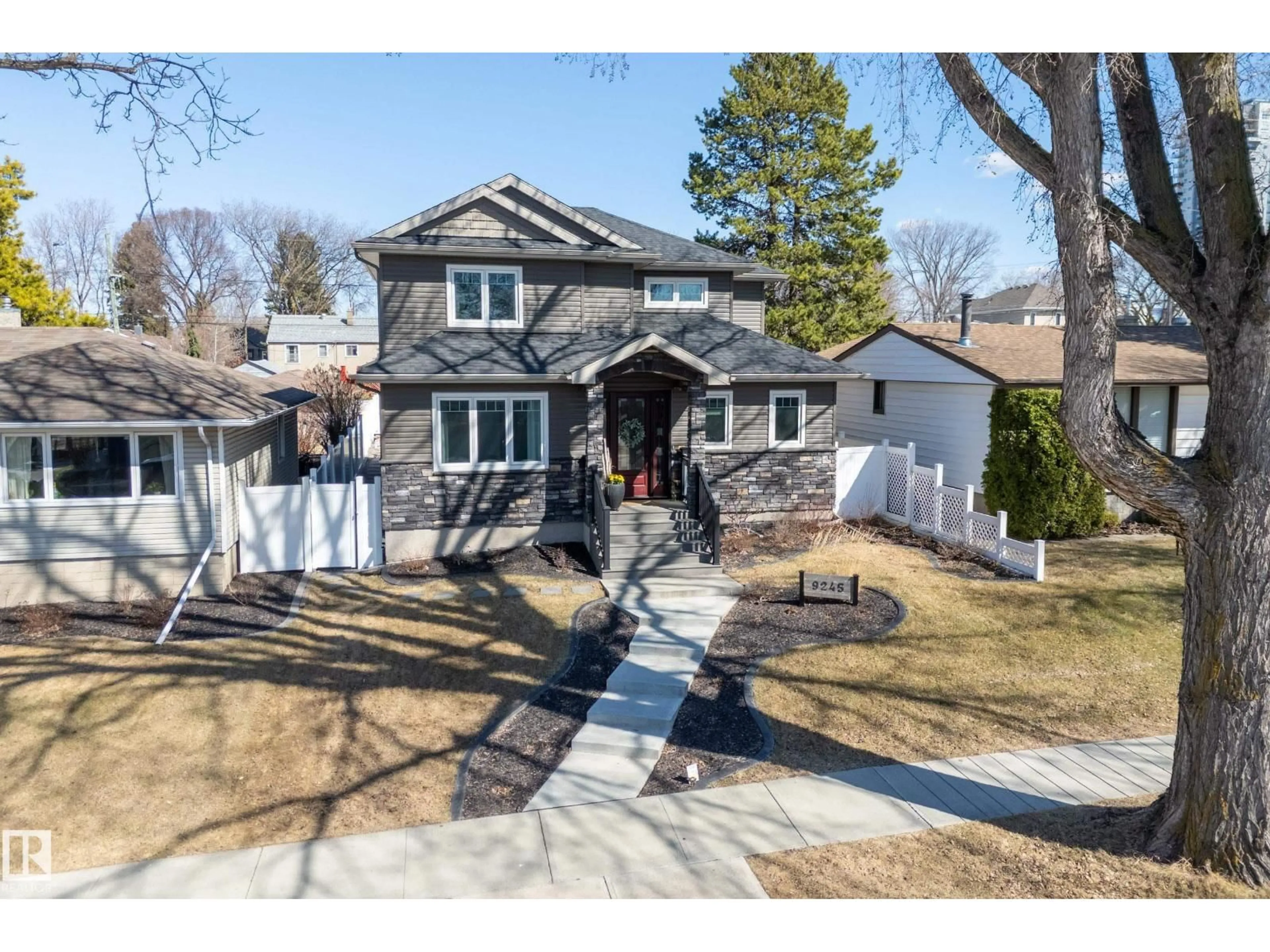 Unknown for 9245 87 ST, Edmonton Alberta T6C3H7