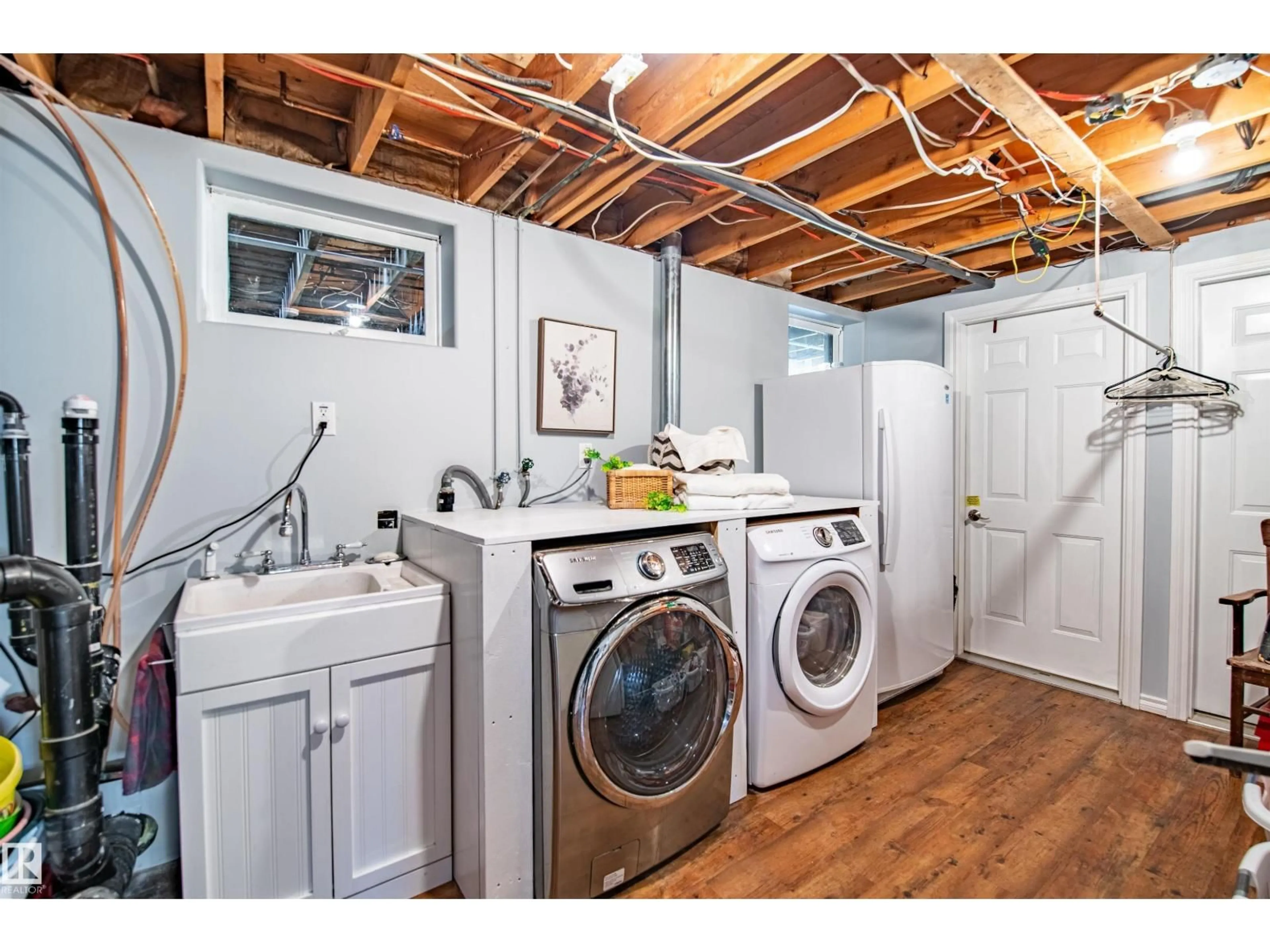 Laundry room for 8 MACRAE ST, Erskine Alberta T0C1G0