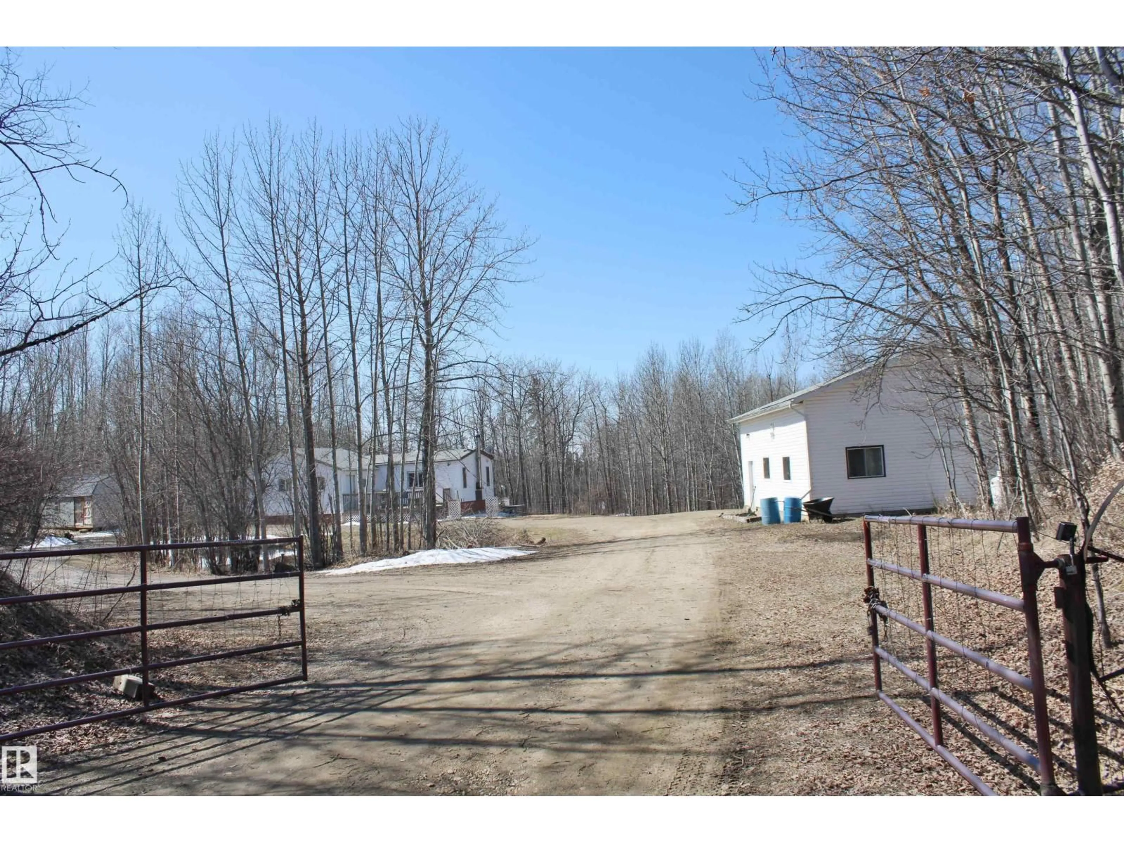 Unknown for 79 54126 RGE ROAD 30, Rural Lac Ste. Anne County Alberta T0E1V0