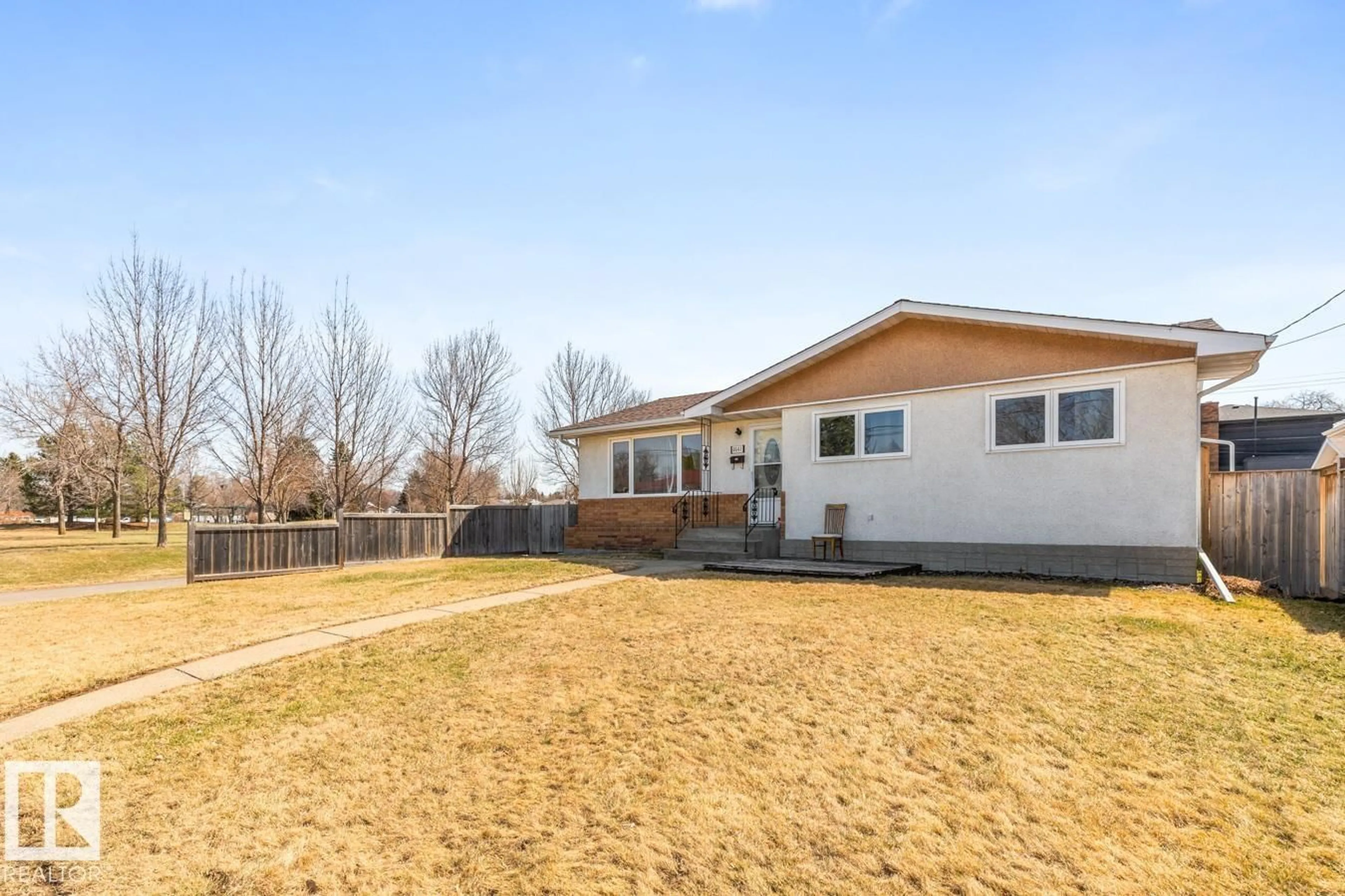 Unknown for 4641 116 AV, Edmonton Alberta T5W0X5