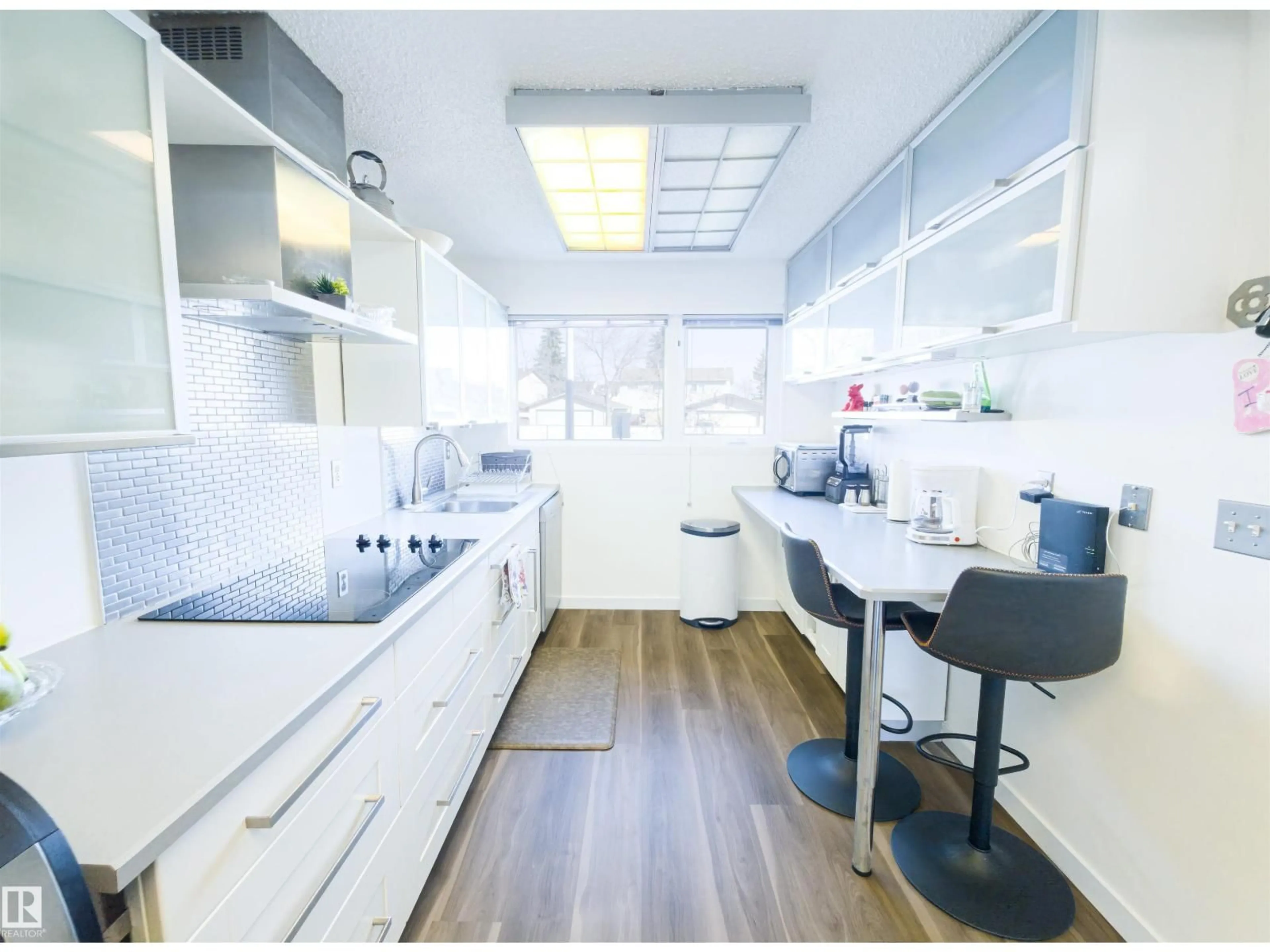 Standard kitchen, unknown for 10618 BEAUMARIS RD, Edmonton Alberta T5X3N4