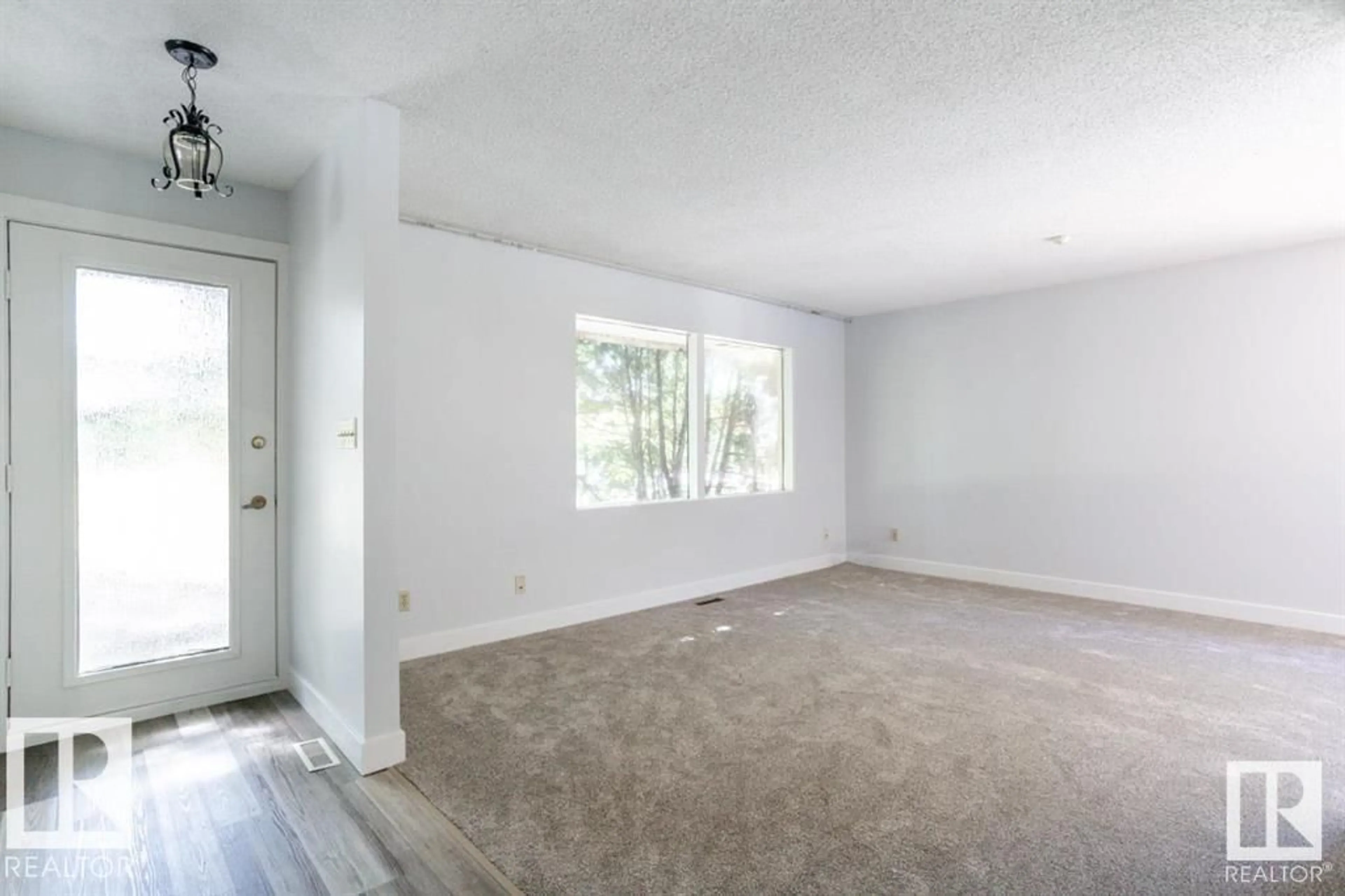 A pic of a room for 5718 GARDEN MEADOWS DRIVE, Wetaskiwin Alberta T9A2L6