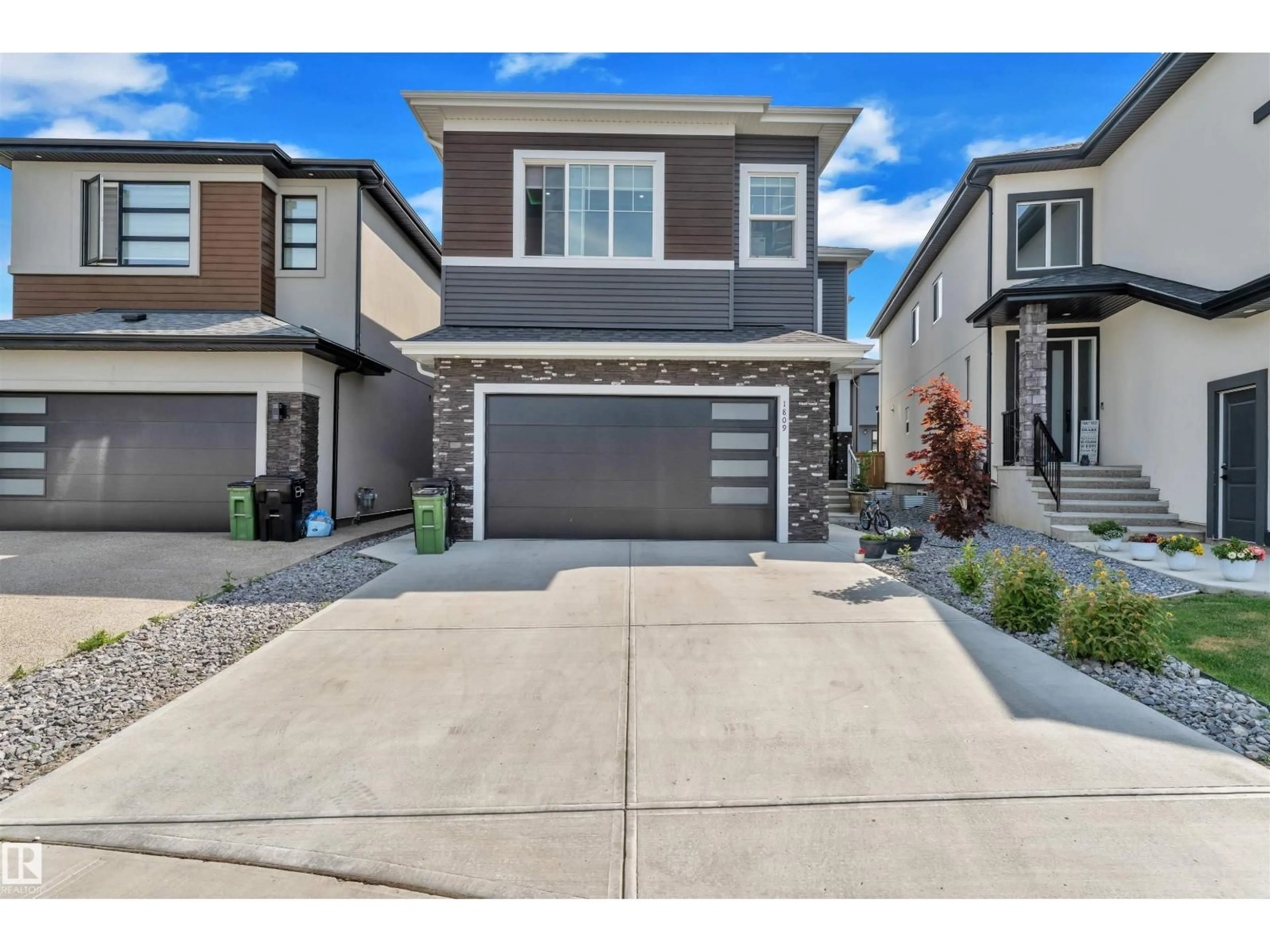 Unknown for 1809 18A AV, Edmonton Alberta T6T2M9