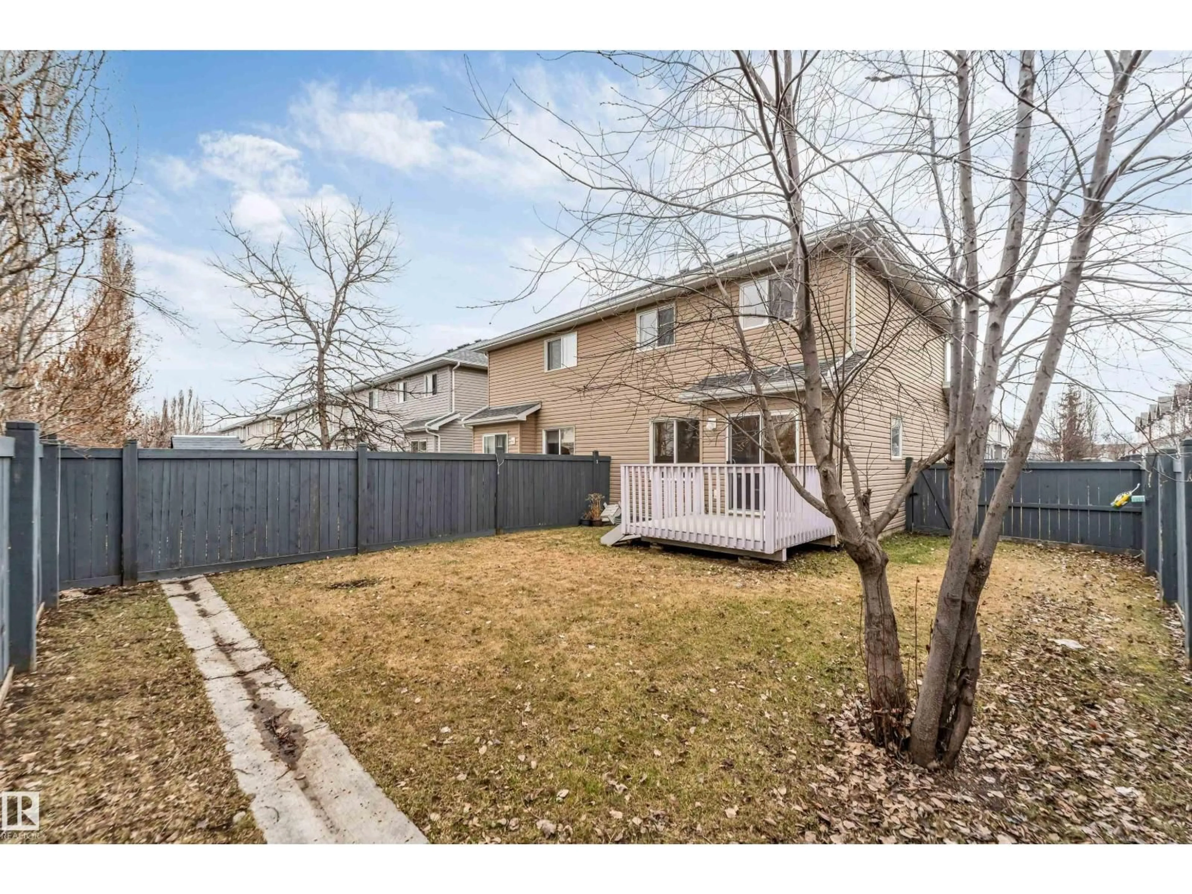 Patio, street for 5101 - 10 SOLEIL BV, Beaumont Alberta T4X0E3