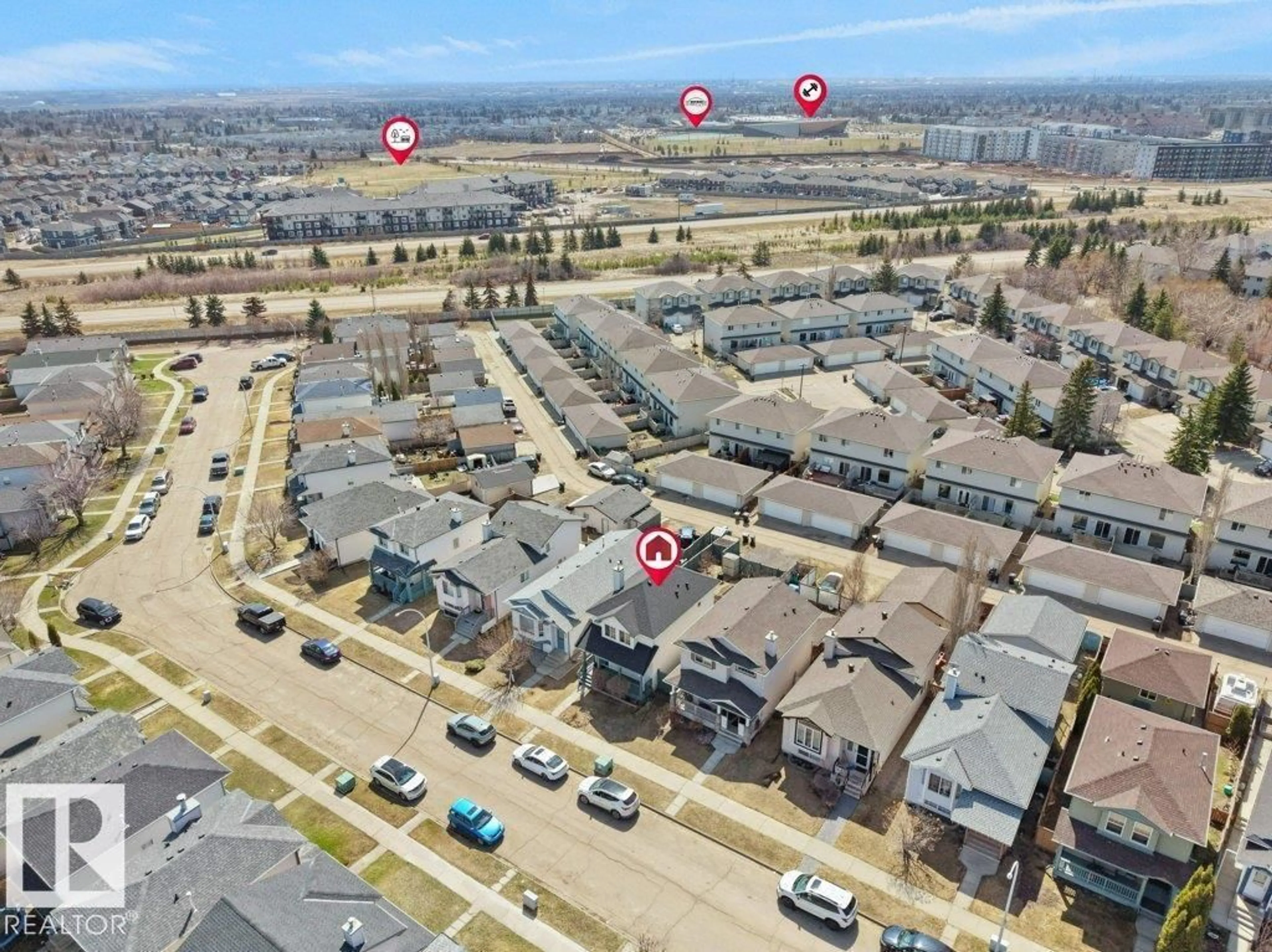 A pic from outside/outdoor area/front of a property/back of a property/a pic from drone, street for NW - 4519 149 AV, Edmonton Alberta T5Y2Y9