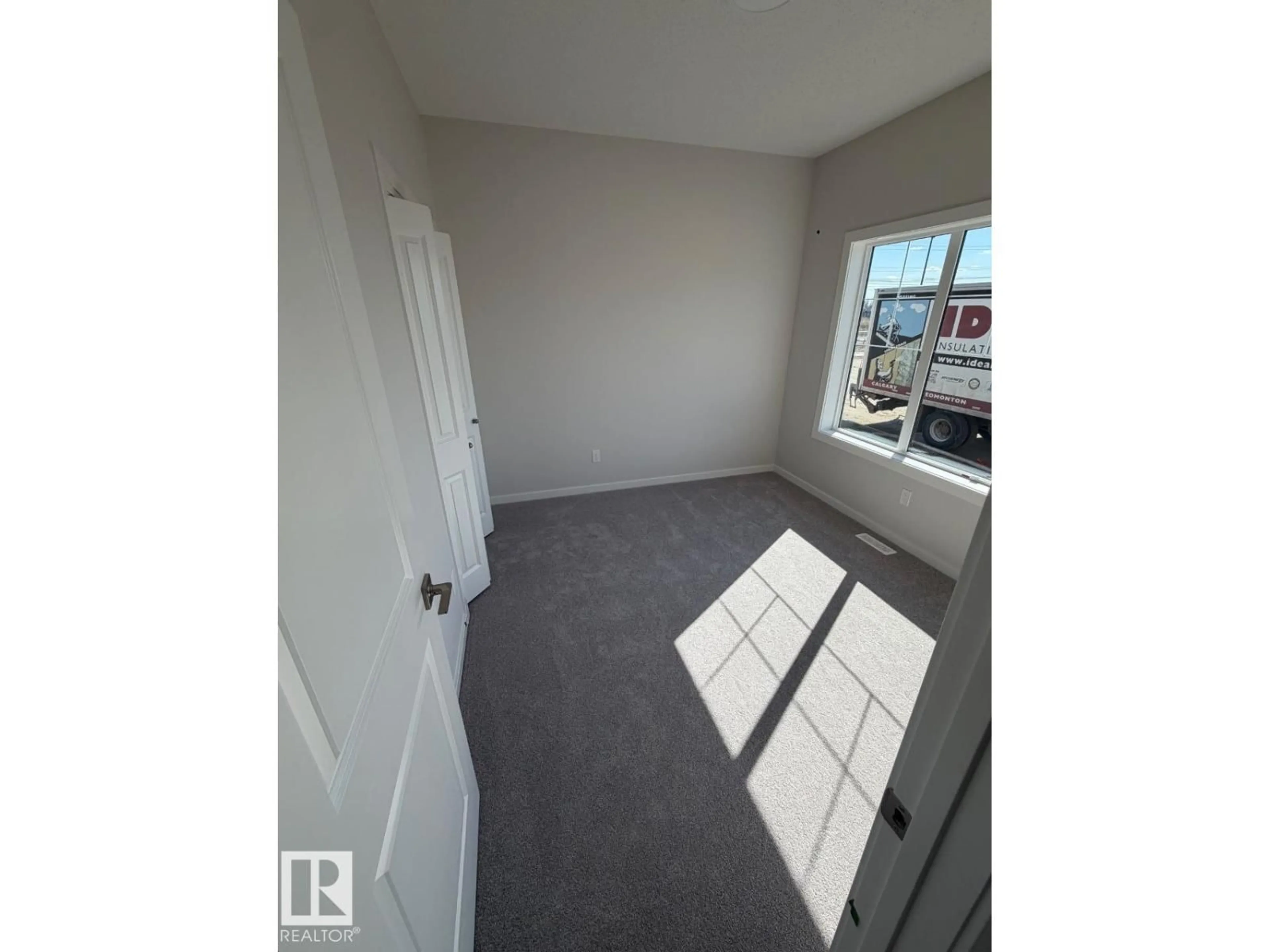 A pic of a room for 305 EDGEMONT DR, Edmonton Alberta T6M3G7