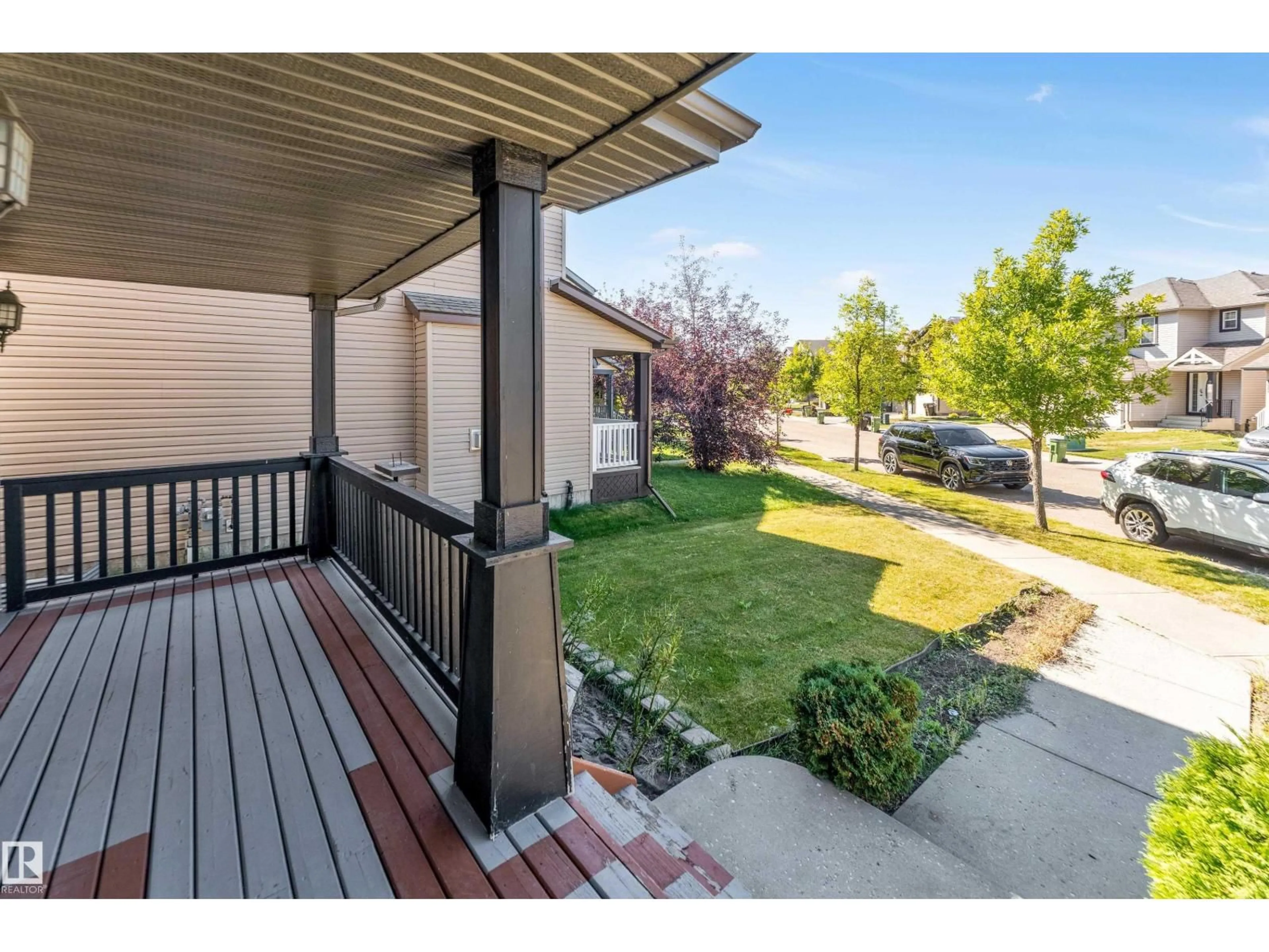 Patio, street for SW - 1921 119A ST, Edmonton Alberta T6W0E2