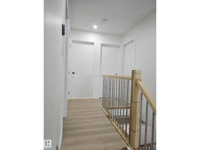 20 HUNT ROAD, Edmonton 2